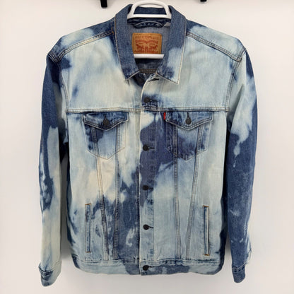 Levis 72334 Trucker Jacket Bleach Wash NVR ALN Graphic Denim XXL Blue Pink 2016