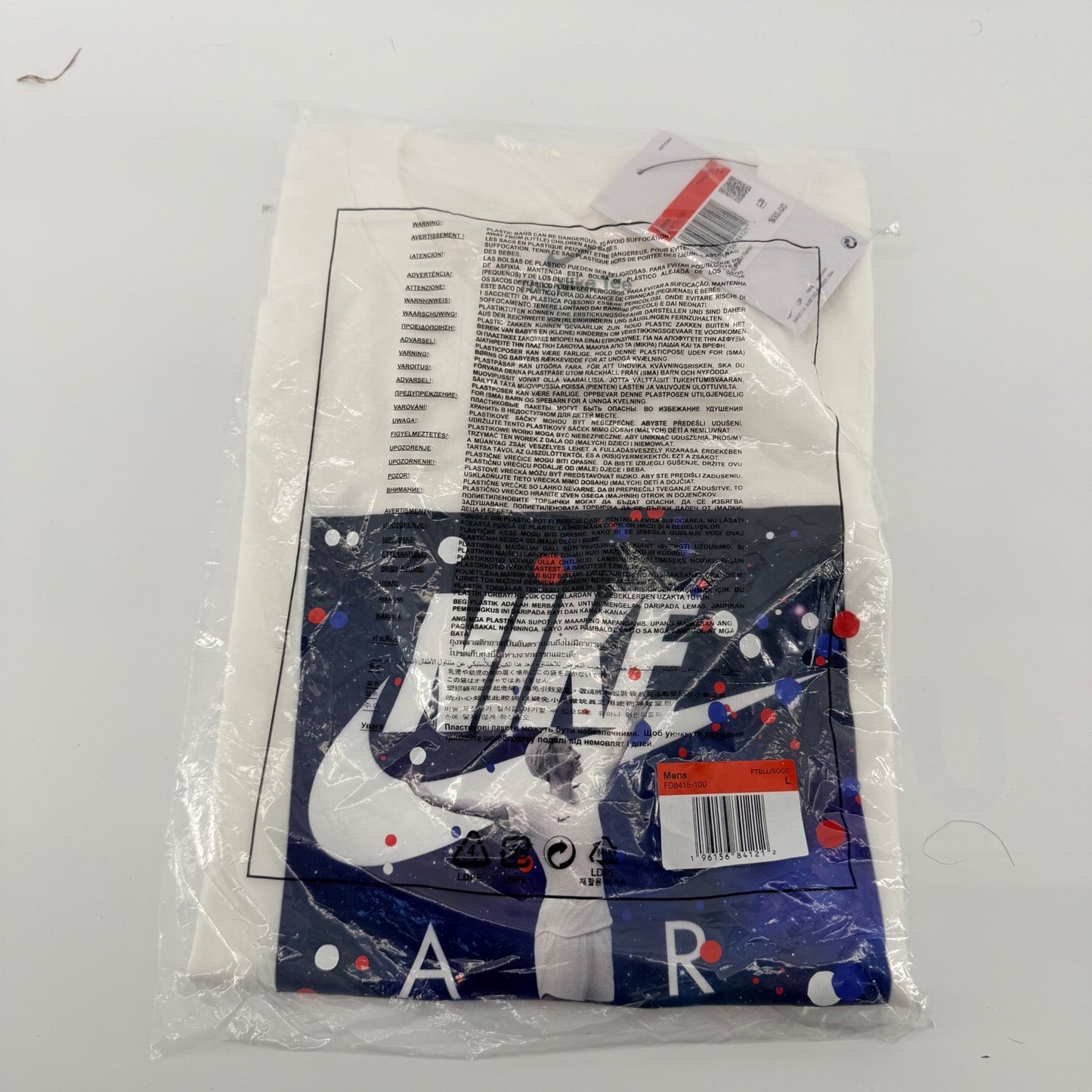 Nike USWNT Megan Rapinoe Air Soccer Graphic T-Shirt FD8415-100 Large Whiten