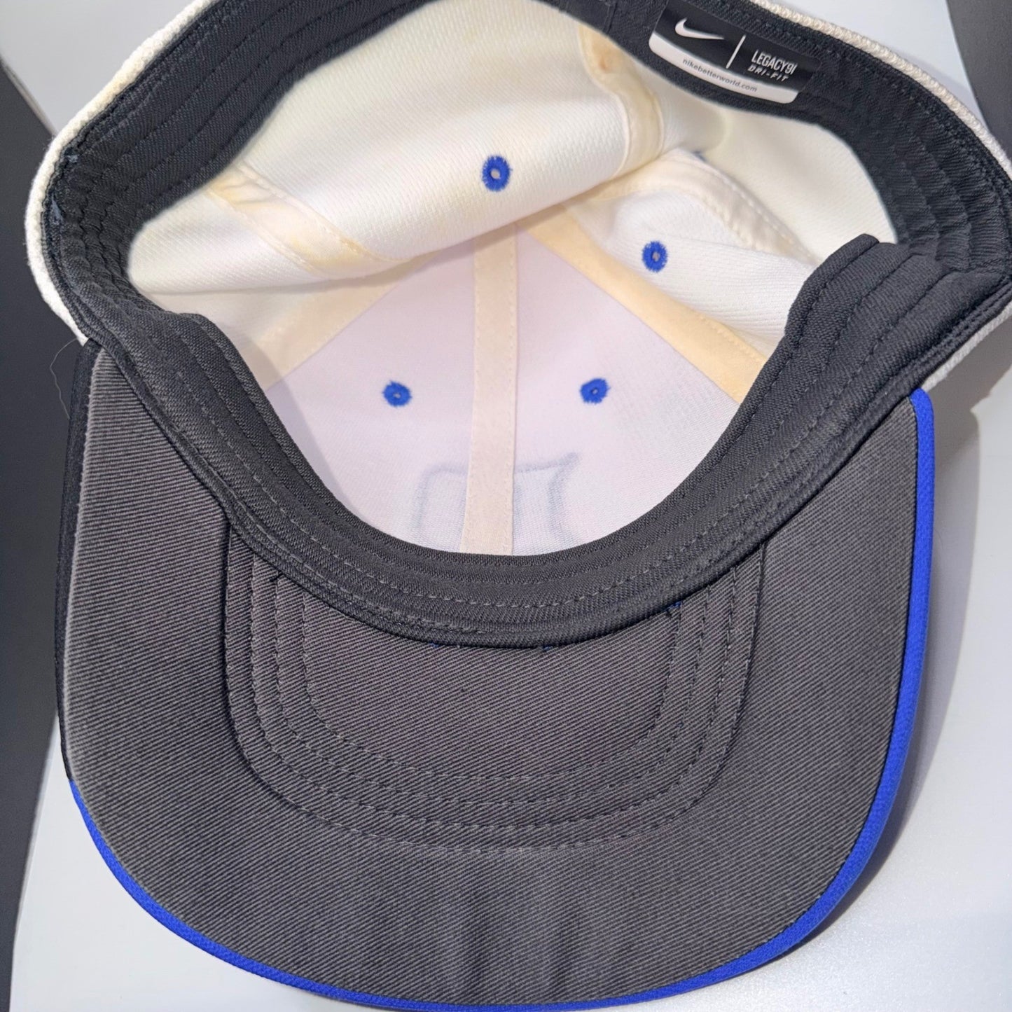Nike Duke Blue Devils Legacy91 Dri-FIT Hat Fitted Mesh Cap White Blue OSFM
