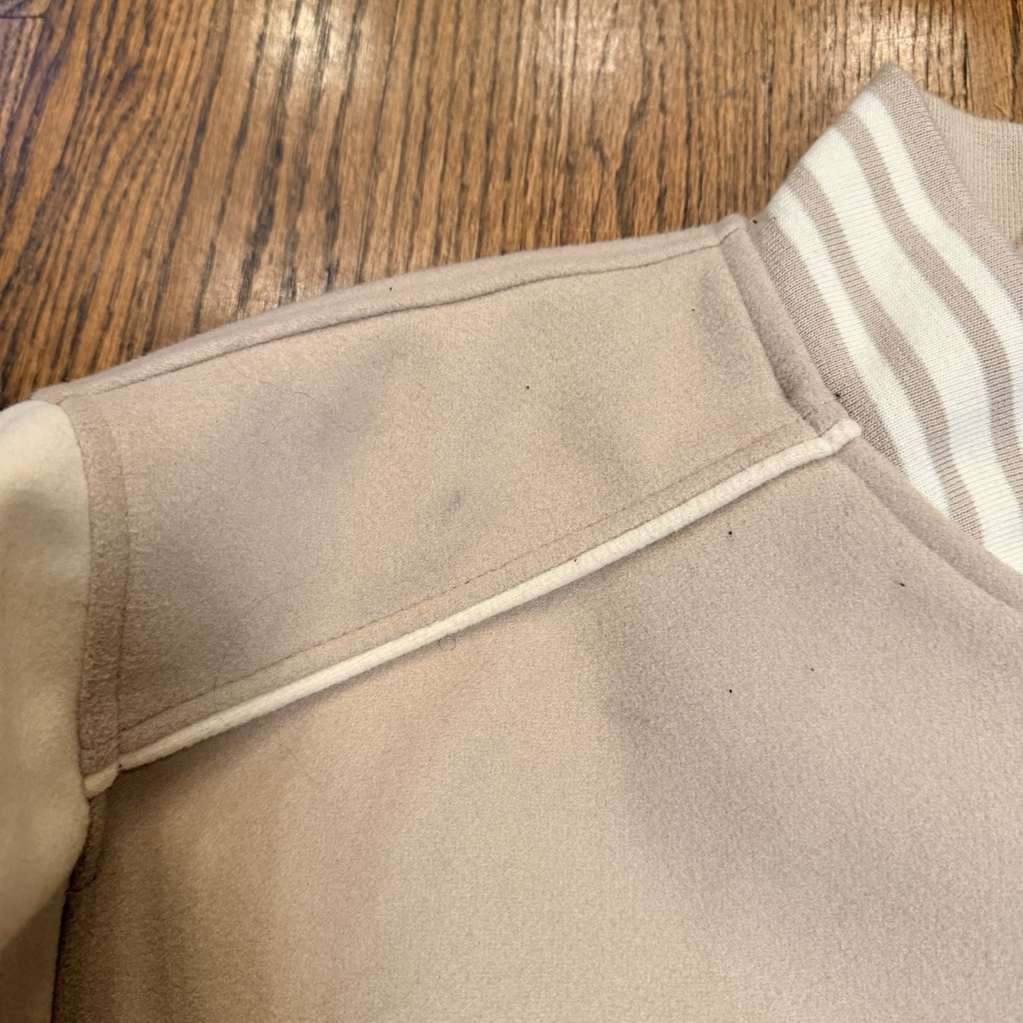 New York 1982 Empire State Varsity Bomber Jacket - Forever 21 - Tan - Size XS