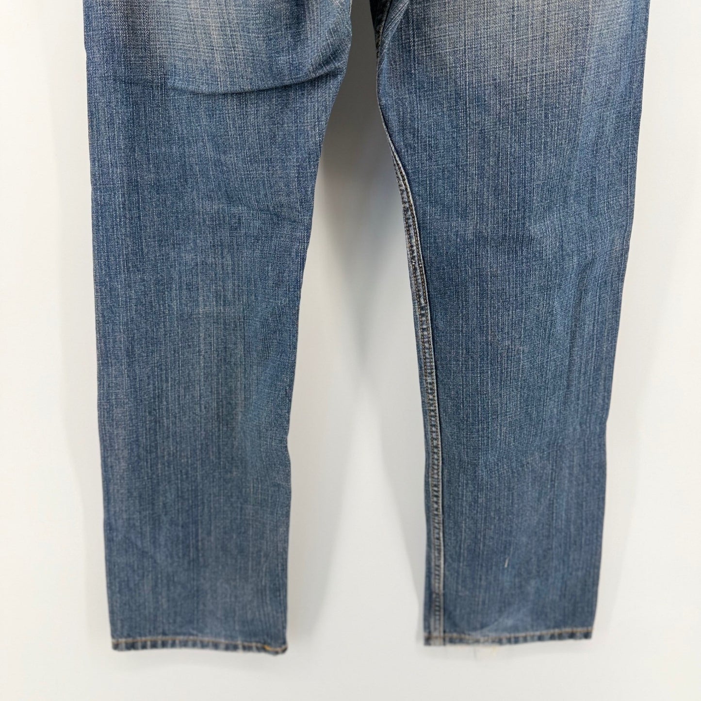 Levi's 505 Regular Fit Straight Leg Jeans Medium Wash Denim 32x30 Blue Mens