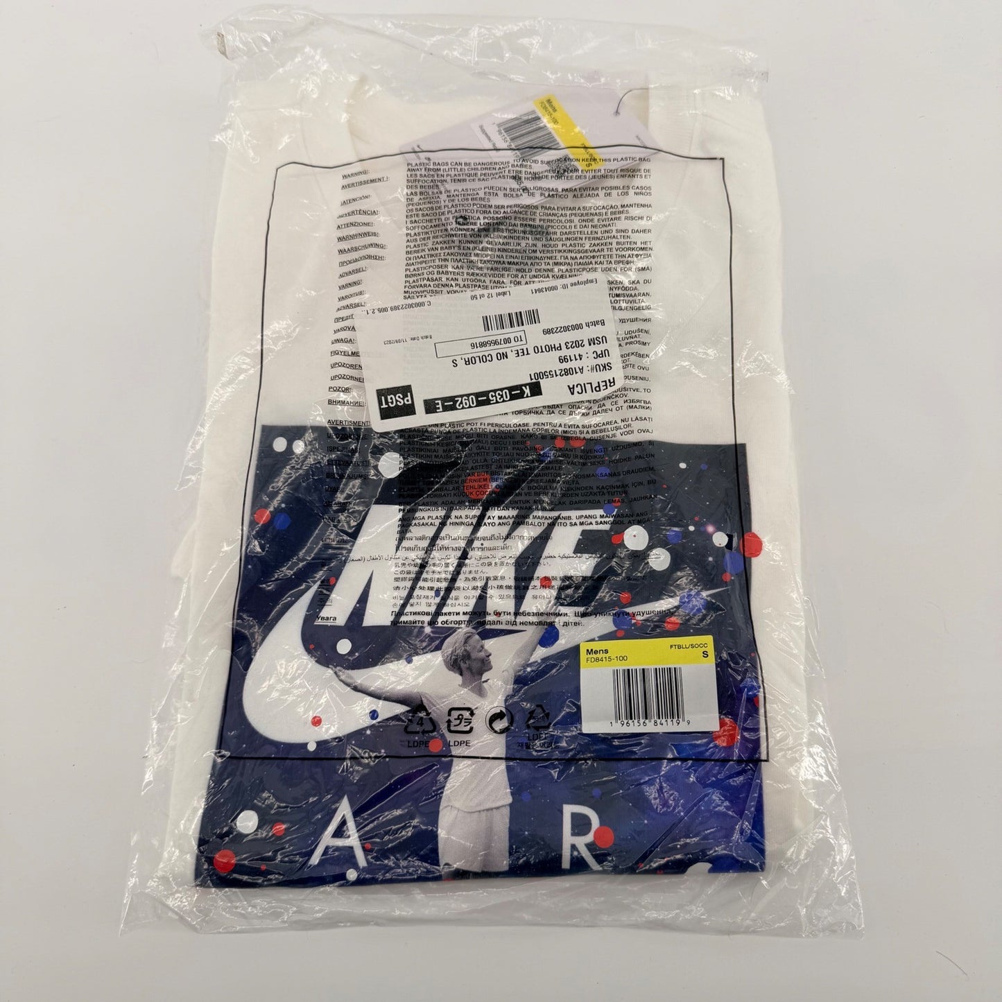 Nike USWNT Megan Rapinoe Air Soccer Graphic T-Shirt FD8415-100 Small Whiten