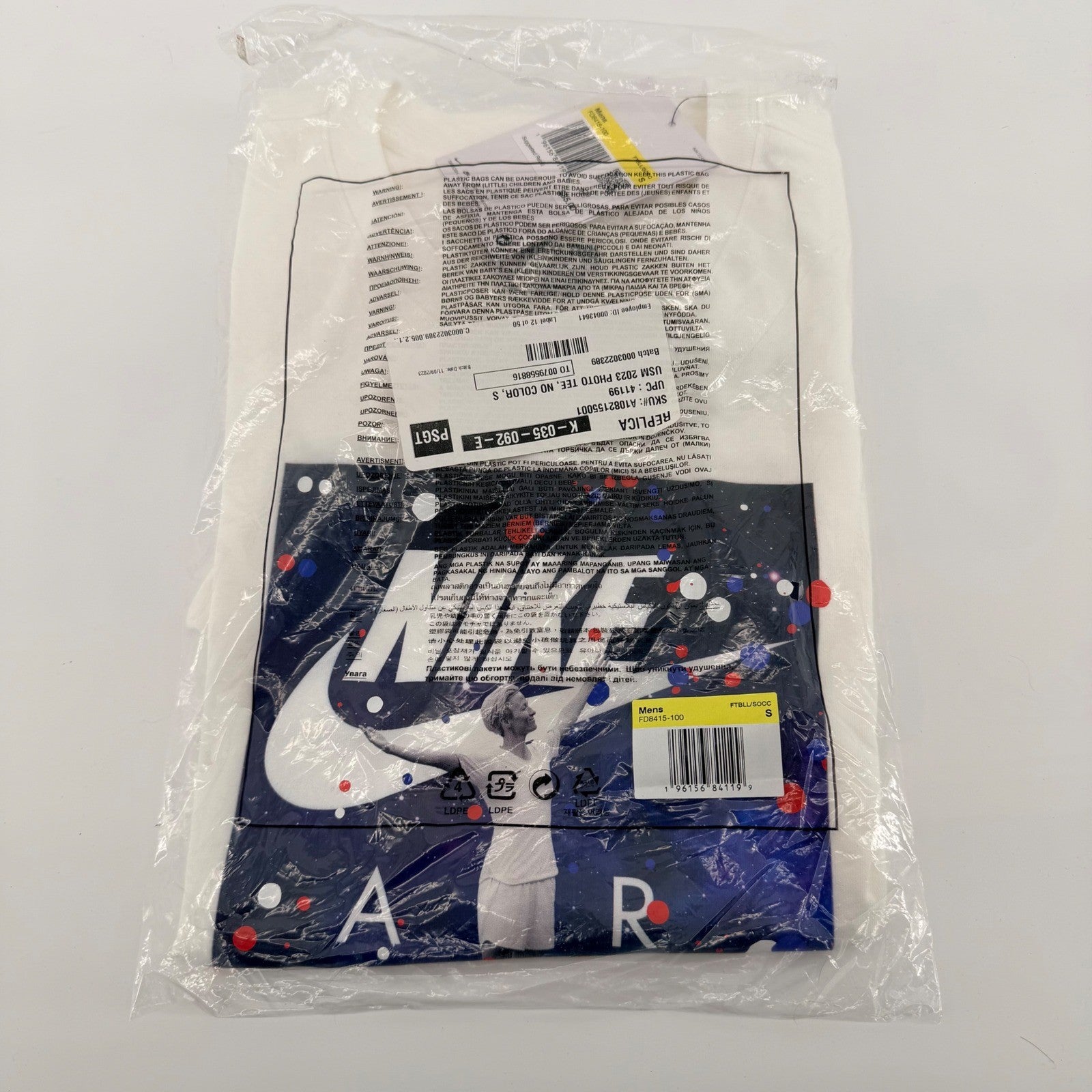 Nike USWNT Megan Rapinoe Air Soccer Graphic T-Shirt FD8415-100 Small Whiten