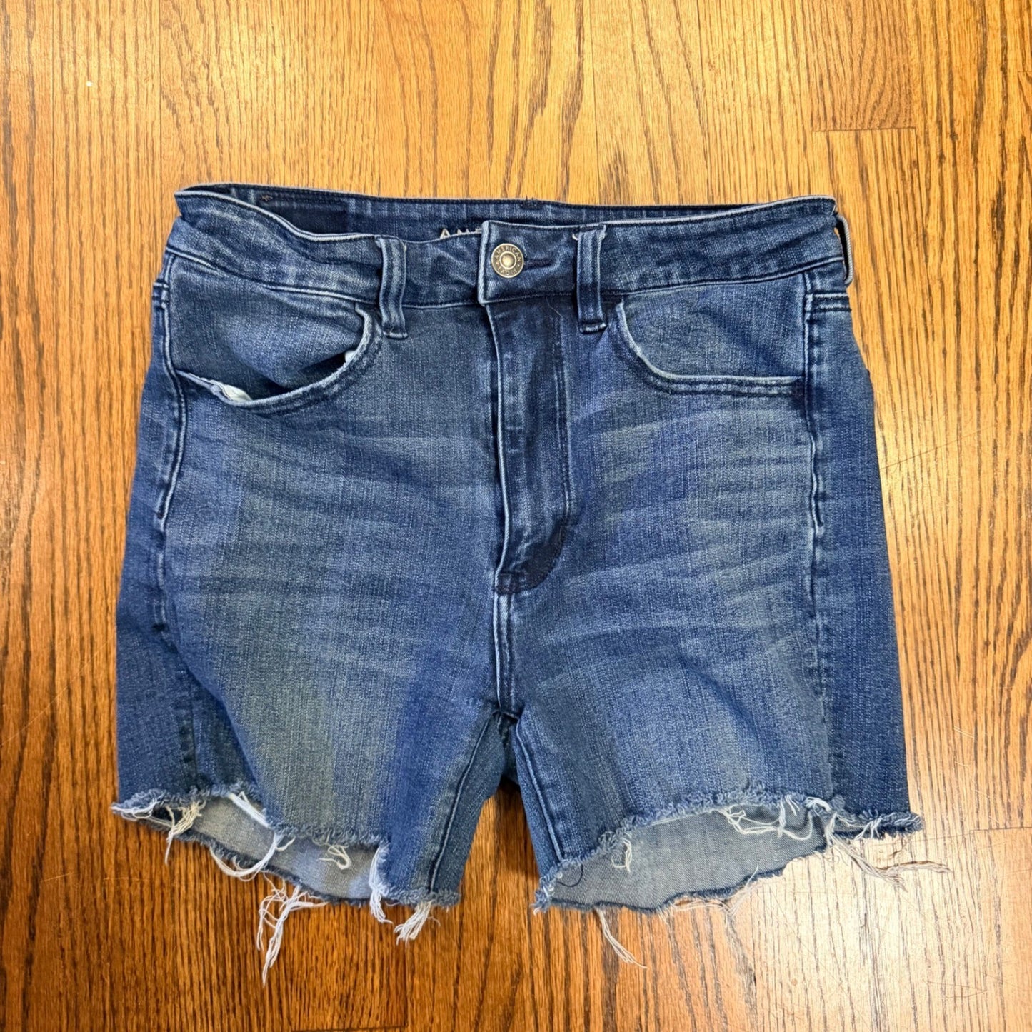 American Eagle Super Stretch Denim Shorts Raw Hem Size 6 Short Blue