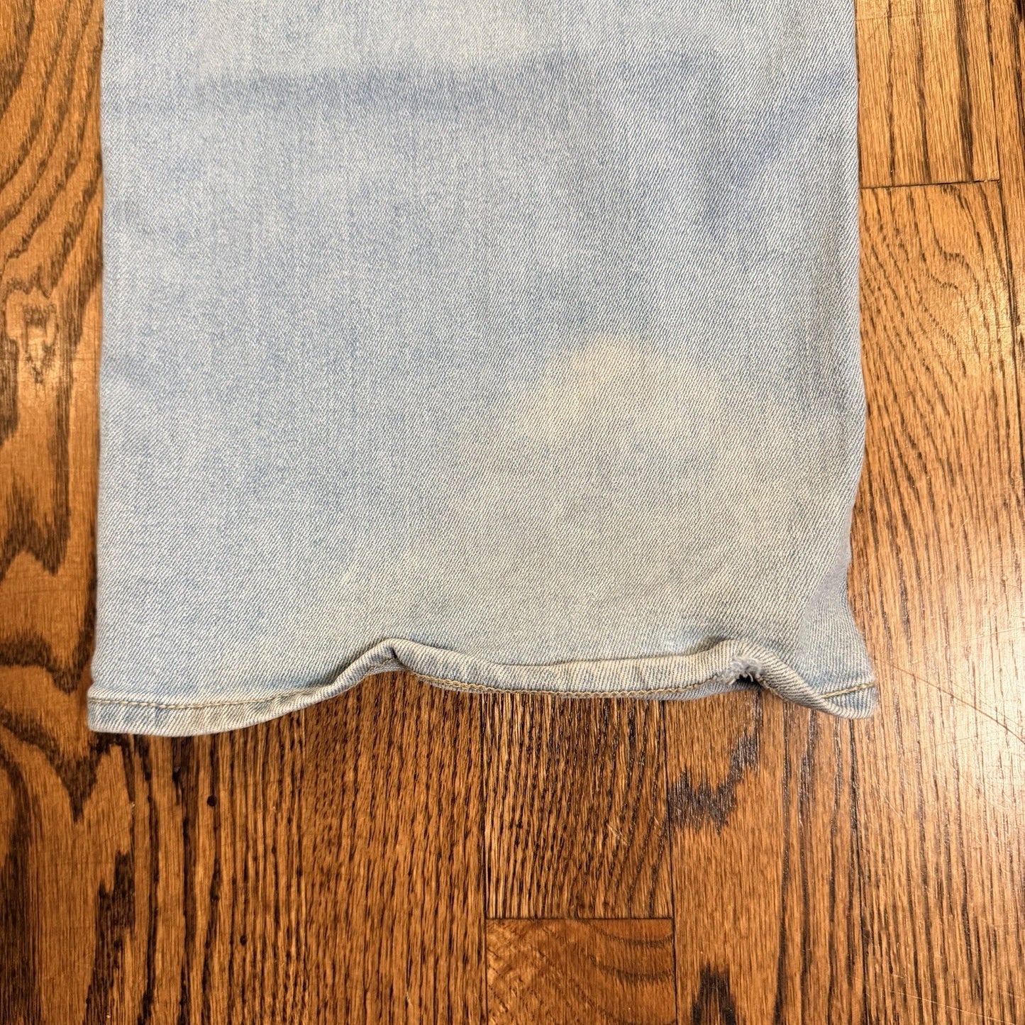 Old Navy High Rise WOW Wide Leg San Catarina Light Blue Denim Jeans Womens 6