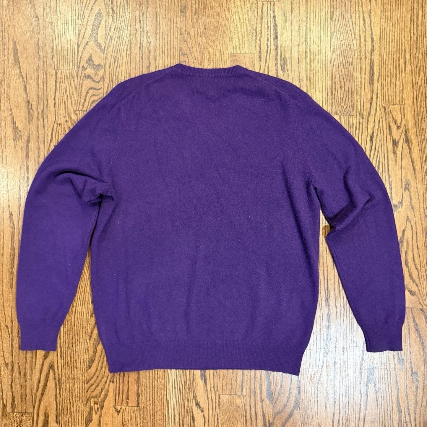Club Room Estate Cashmere V-Neck Sweater 100% 2-Ply Knit Size M Purple