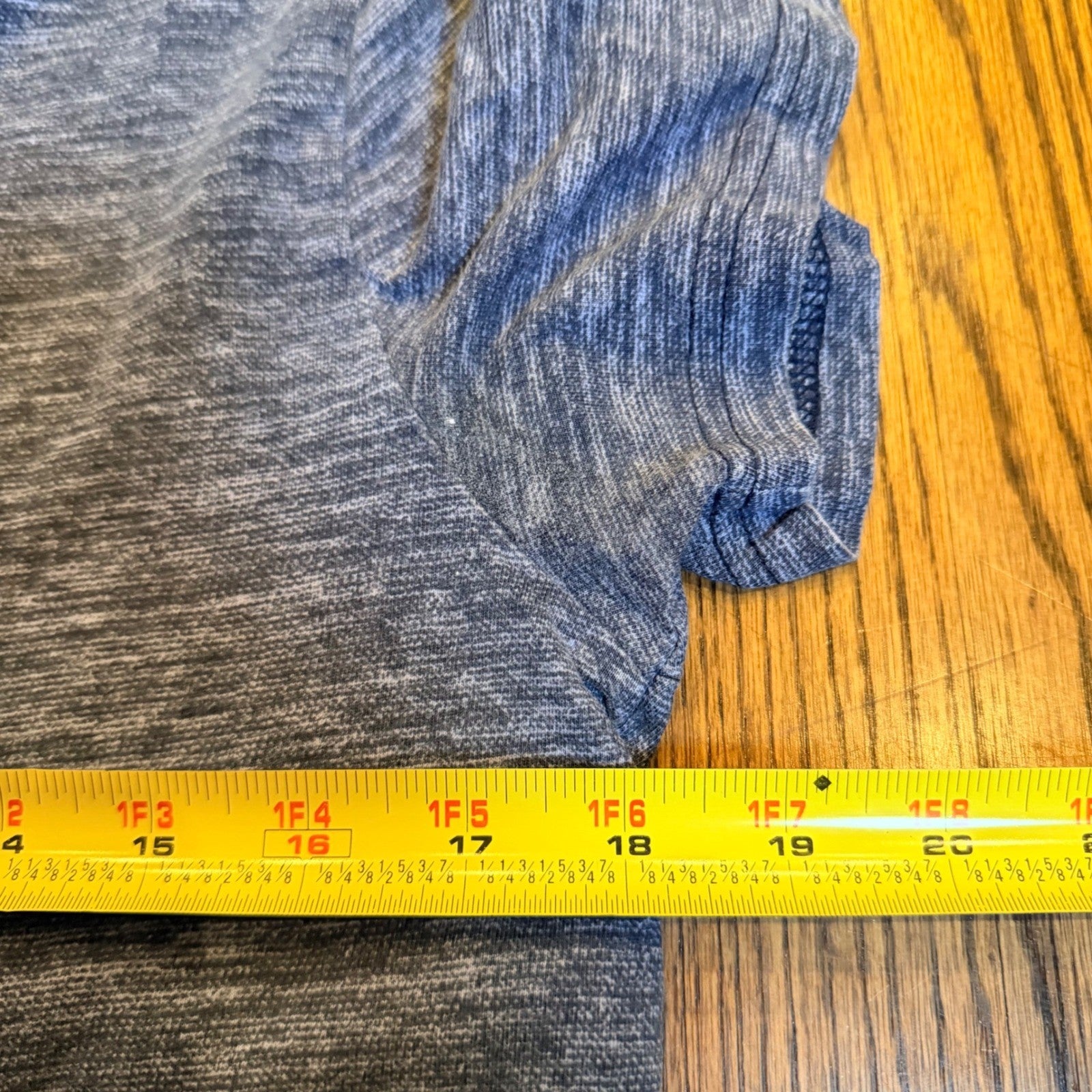 Hollister Space Dye Heathered Logo T-Shirt Blue Small S Boys Kids