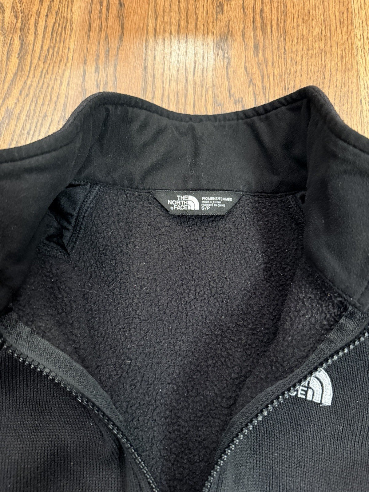 The North Face Jacket Womens S Black Full Zip Fleece