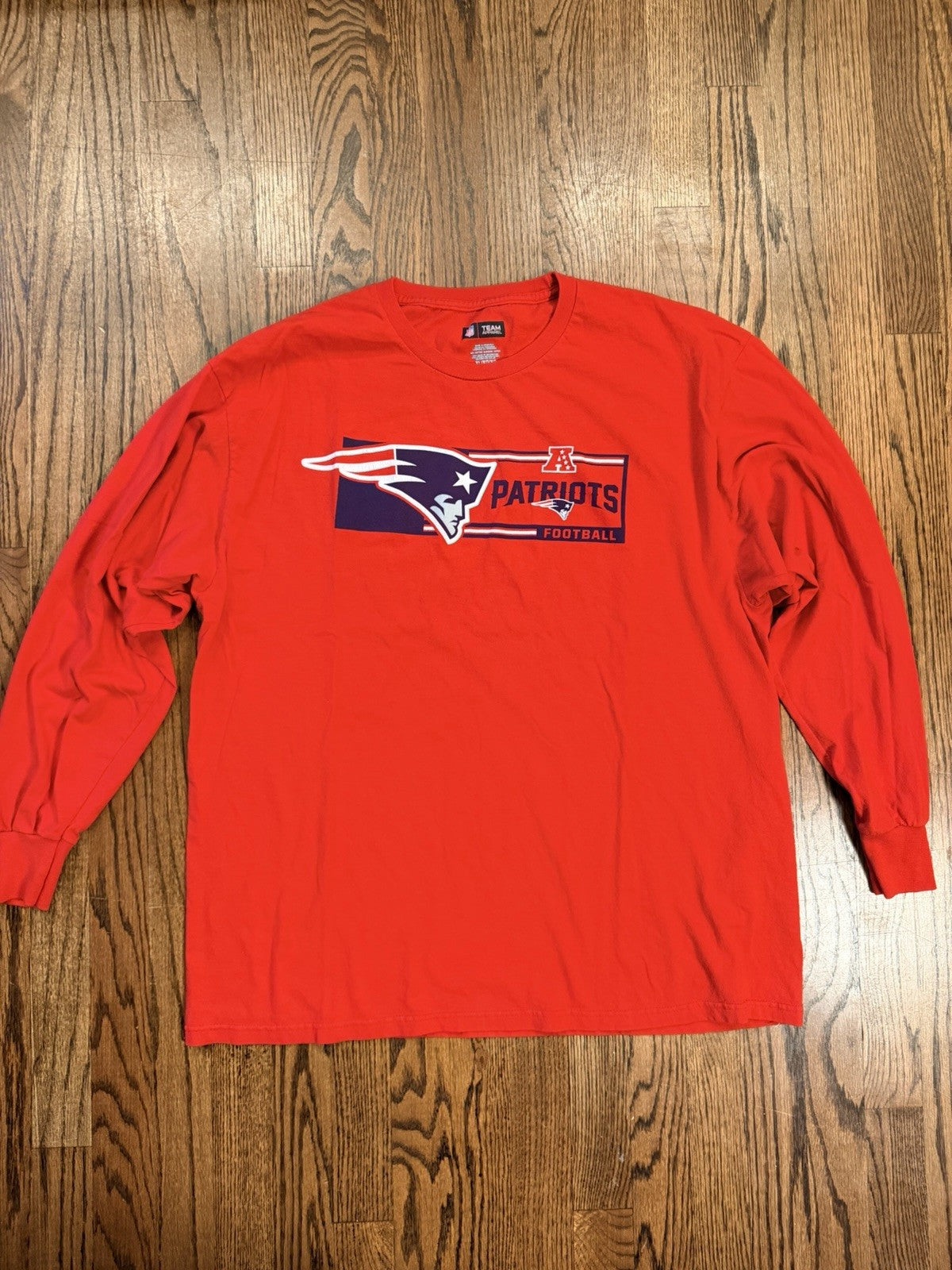 New England Patriots Graphic Long Sleeve Tee Shirt Size X- Large