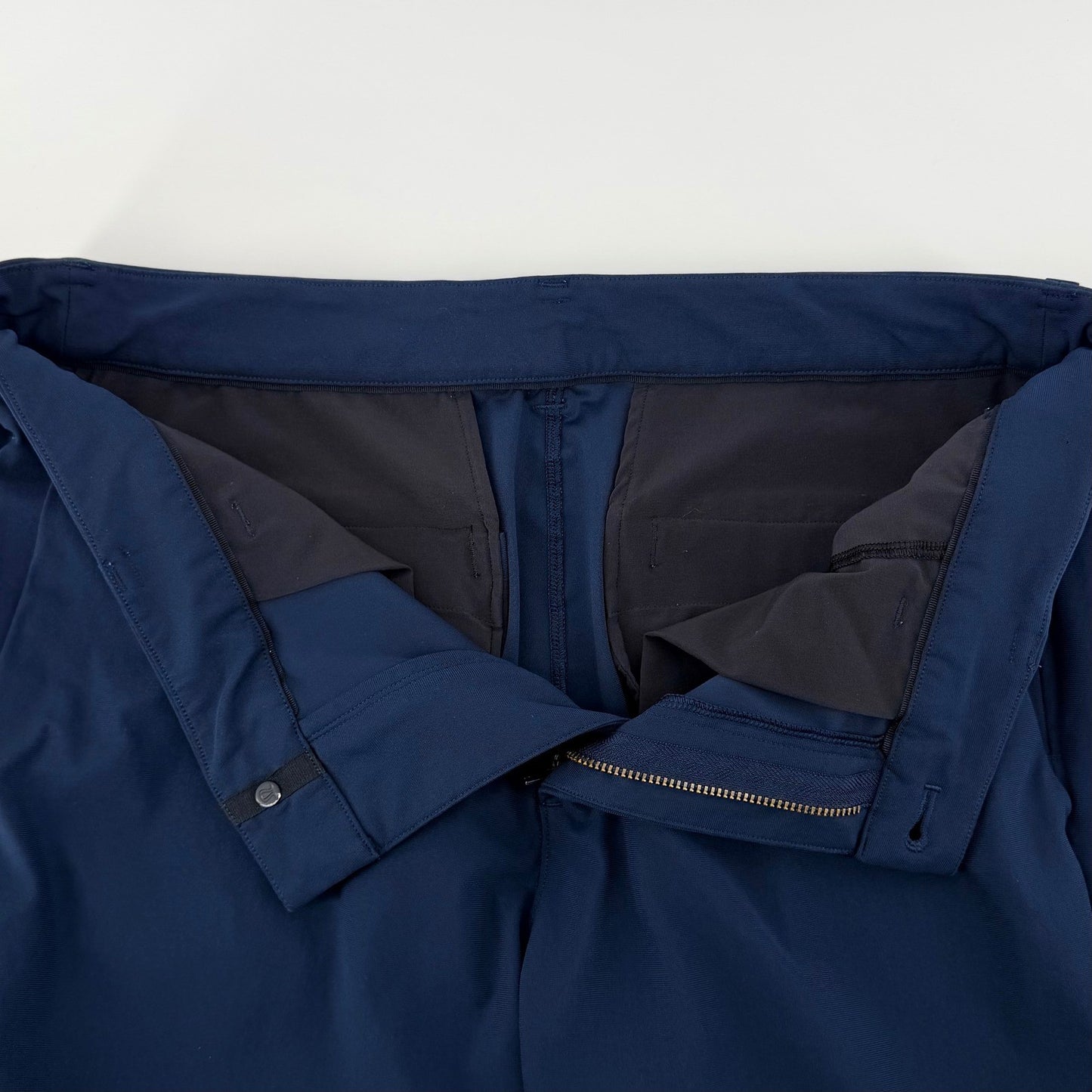 Lululemon Commission Slim Fit Pant Warpstreme Navy Blue Tech Chino 33 x 31