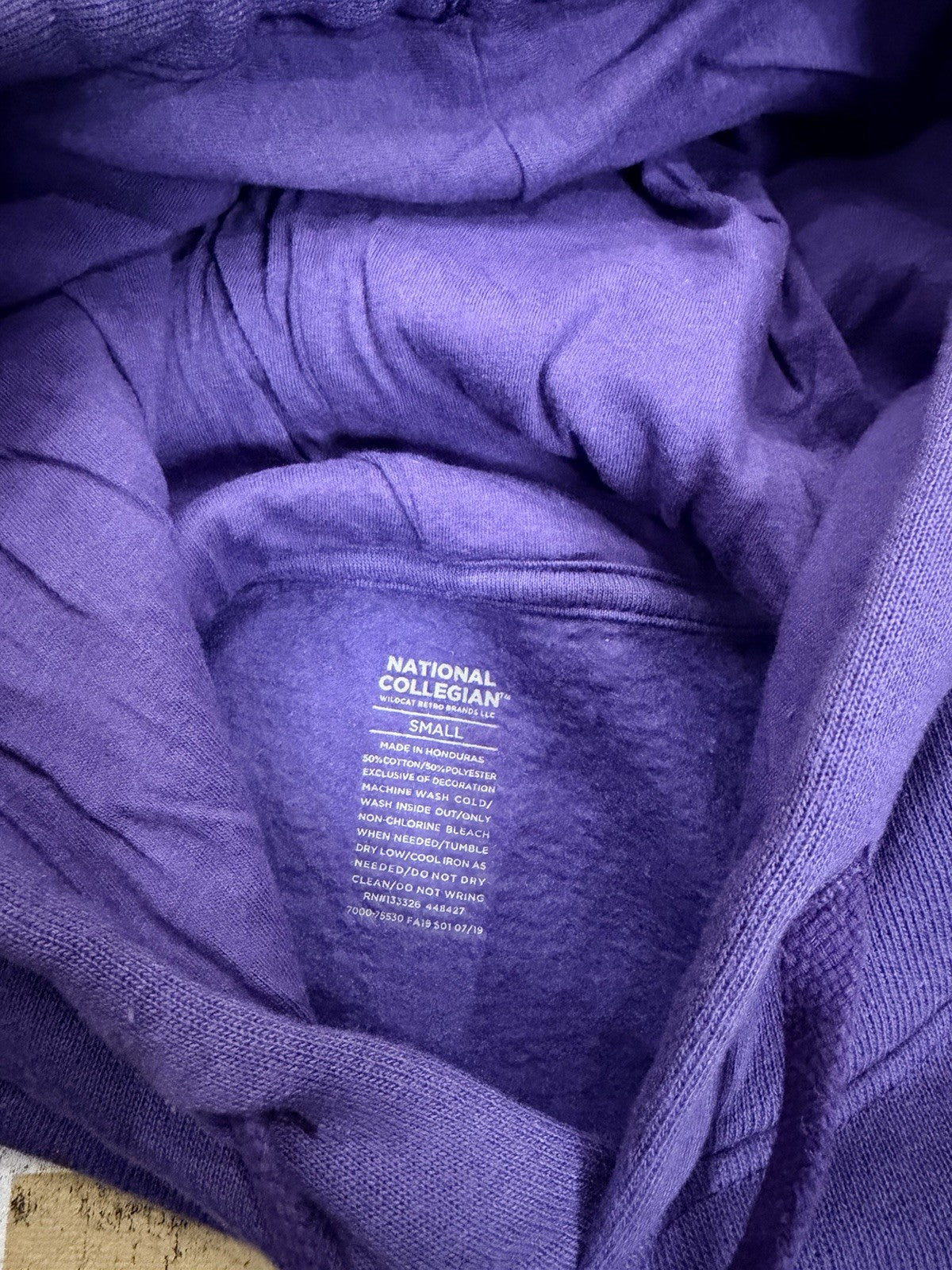 University of Washington Huskies Hoodie National Collegian Purple Size Small
