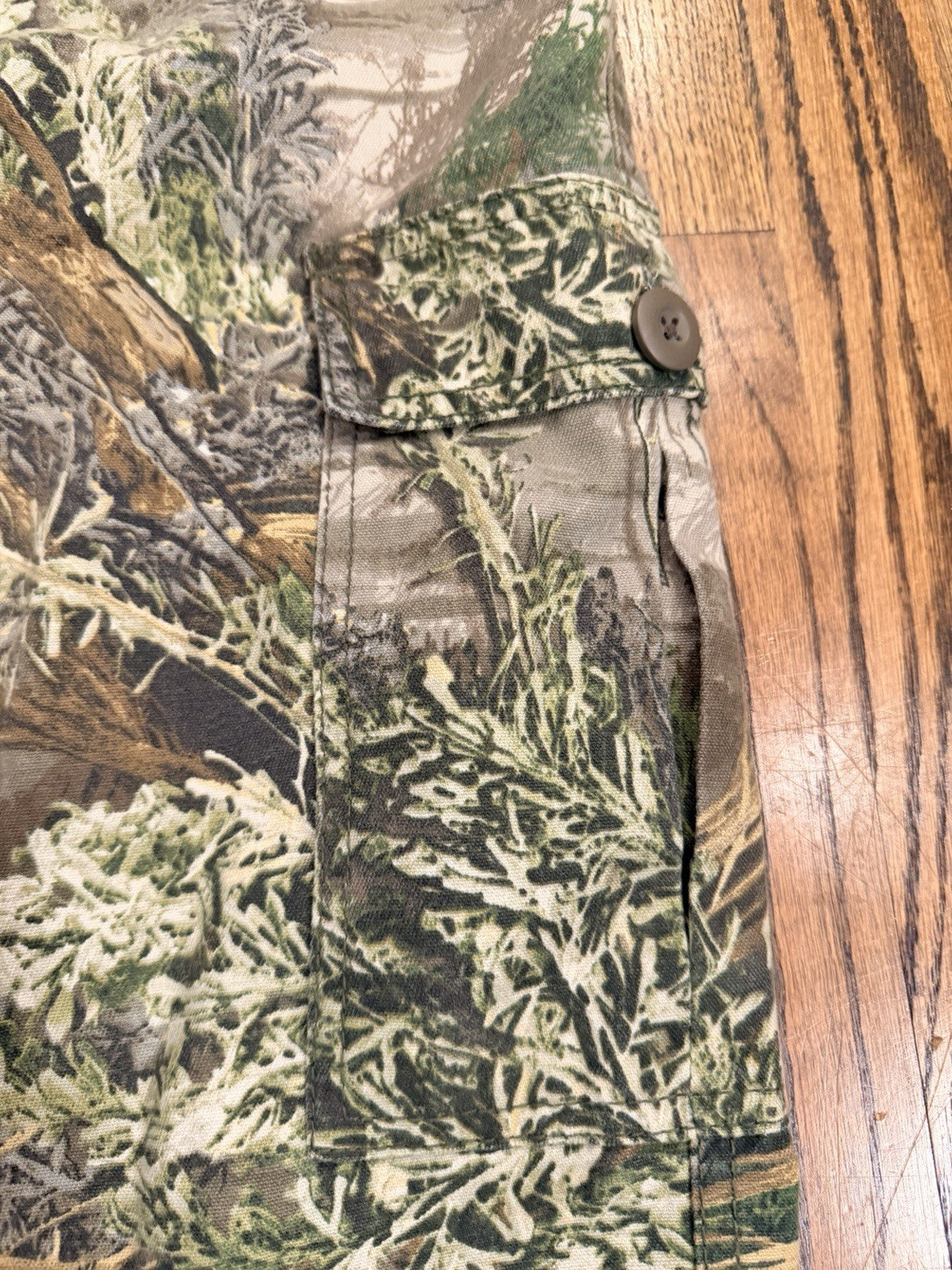 Vintage VF Jeanswear Camo Cargo Pants 32x30 – Woodland Hunting Outdoor Tactical