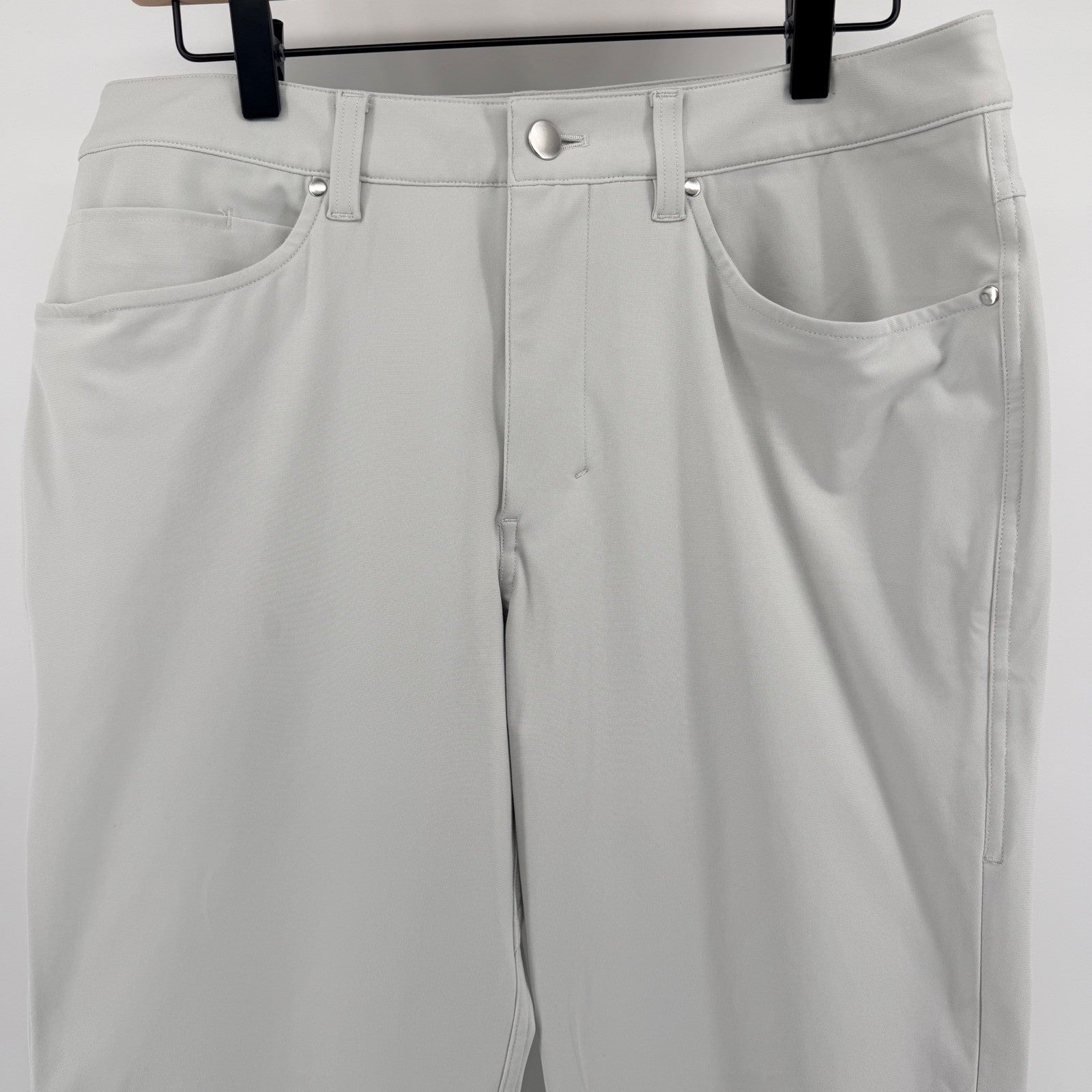 Lululemon Commission Pant Classic Fit 32 Grey Warpstreme Performance Golf Chino