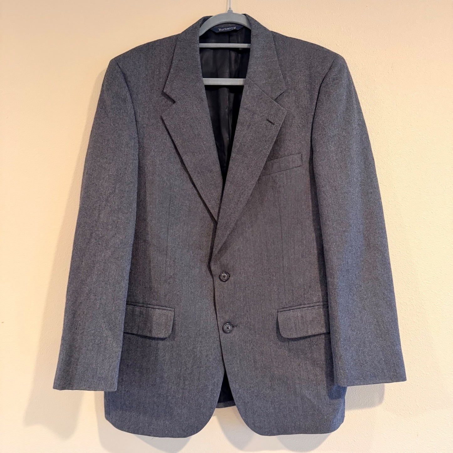 Burberrys Vintage Herringbone Wool Blazer Sport Coat Gray Mens L Preppy