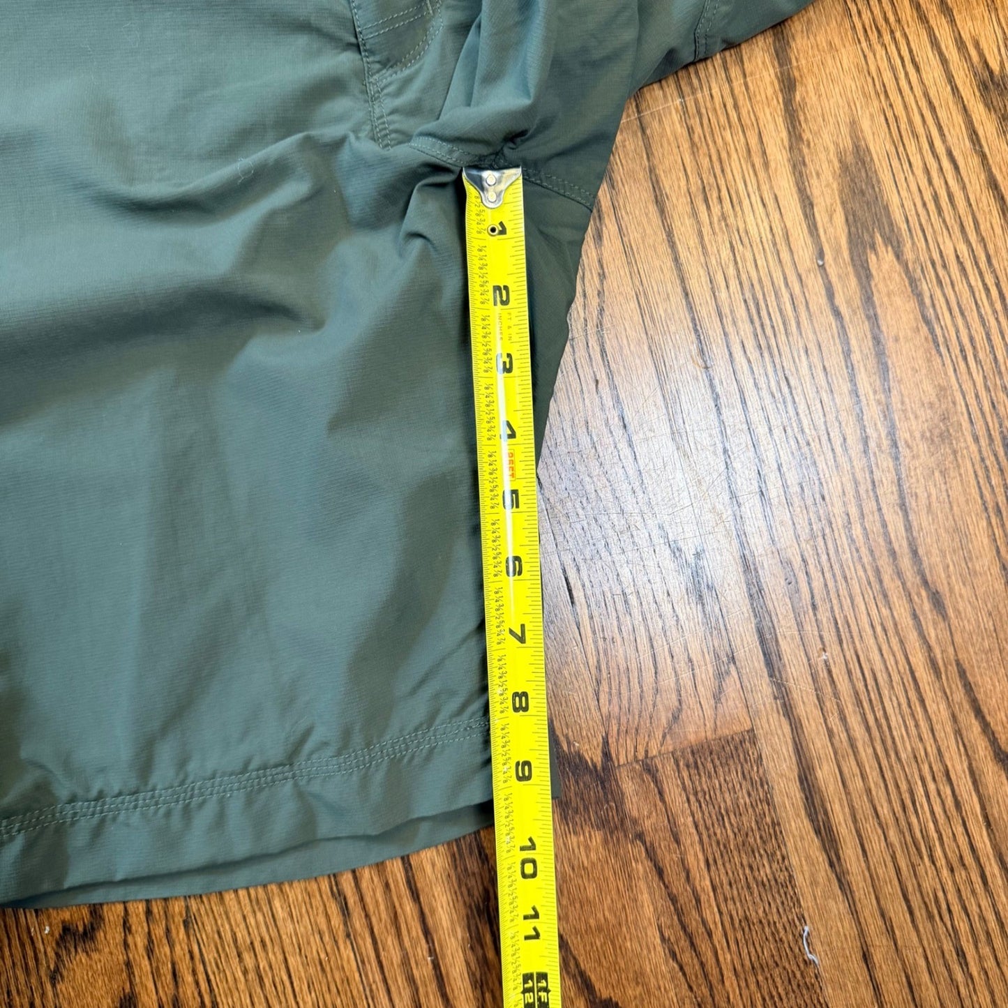 Mountain Hardwear AP Scrambler Hiking Shorts 38 Olive Green Outdoor Adventure