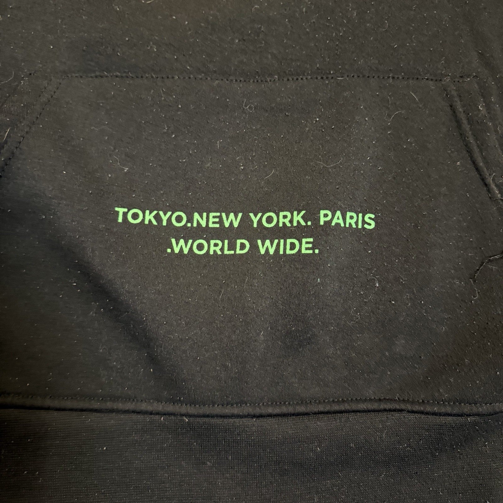 Brooklyn Cloth Worldwide Hoodie Tokyo New York Paris Size XL PreOwned Good