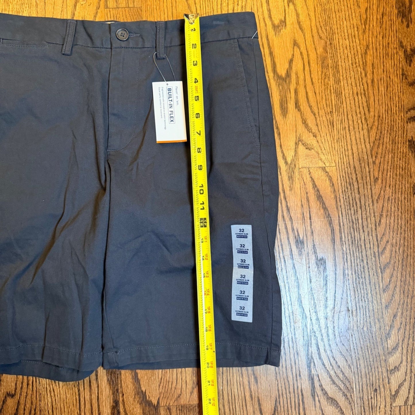 Old Navy Ultimate Slim Built-In Flex Chino Shorts 32 Charcoal Gray NWT