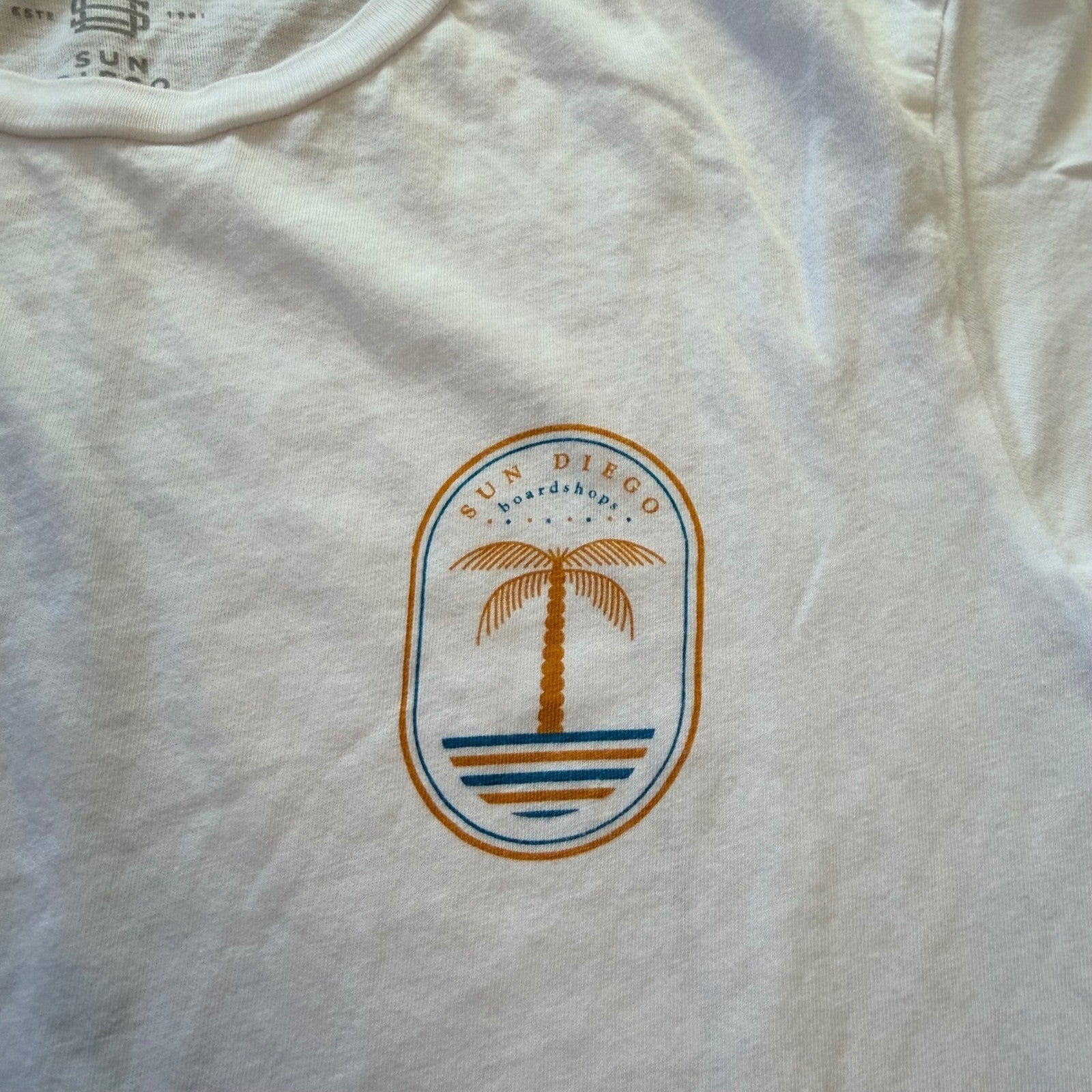 Sun Diego Boardshops Palm Tree Graphic T-Shirt Small White Beach Summer Surf