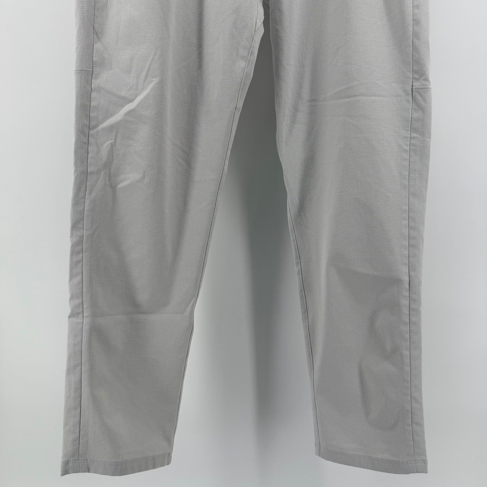 Lululemon Commission Slim Fit Pant Warpstreme Chino Golf 32x30 Light Grey
