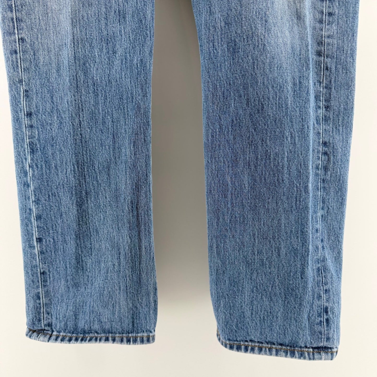 Levi's 501 Original Fit Straight Leg Jeans Button Fly 34x29 Medium Wash Blue