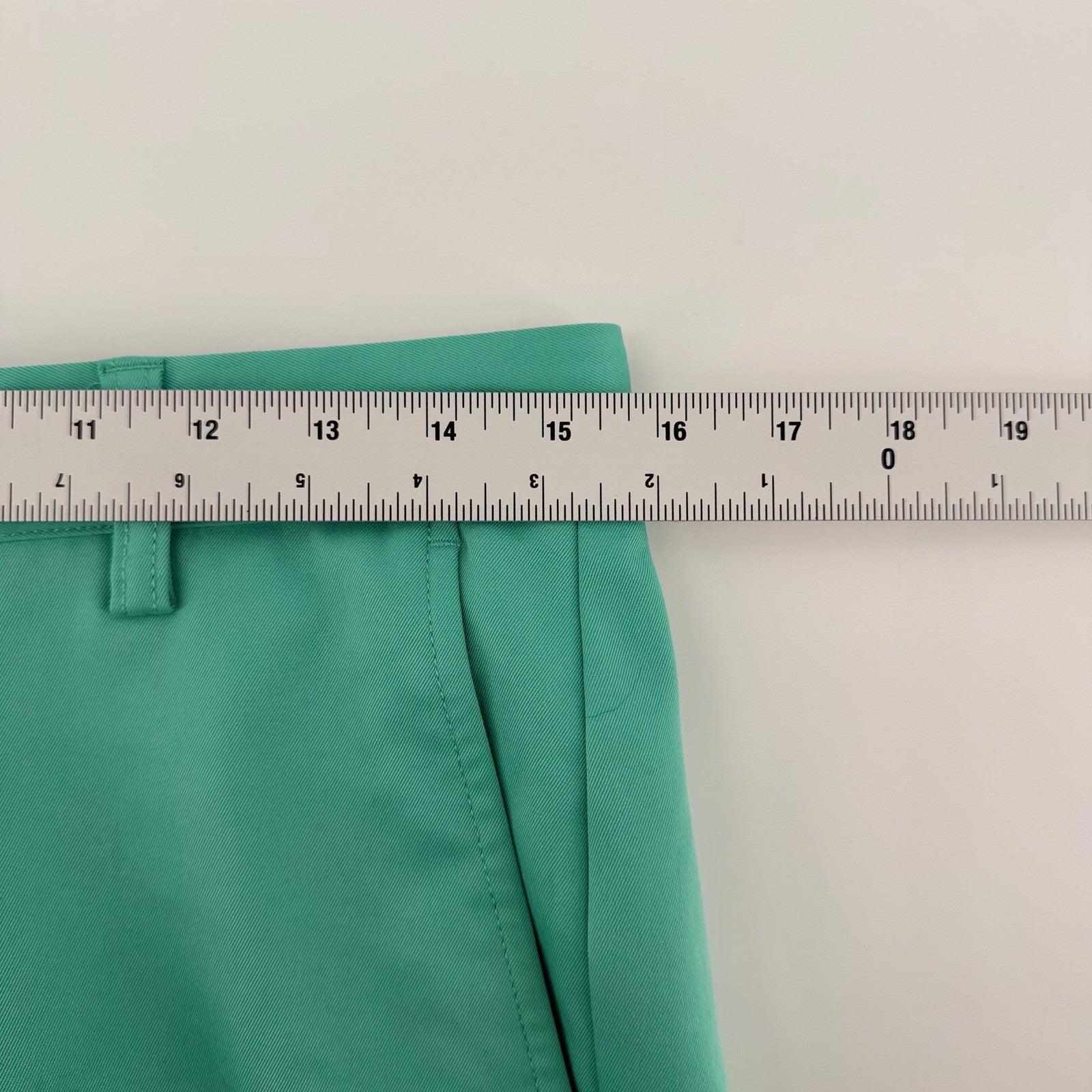 Vineyard Vines Links Short Mens 30 Performance Golf Short Seafoam Green 9 Inseam