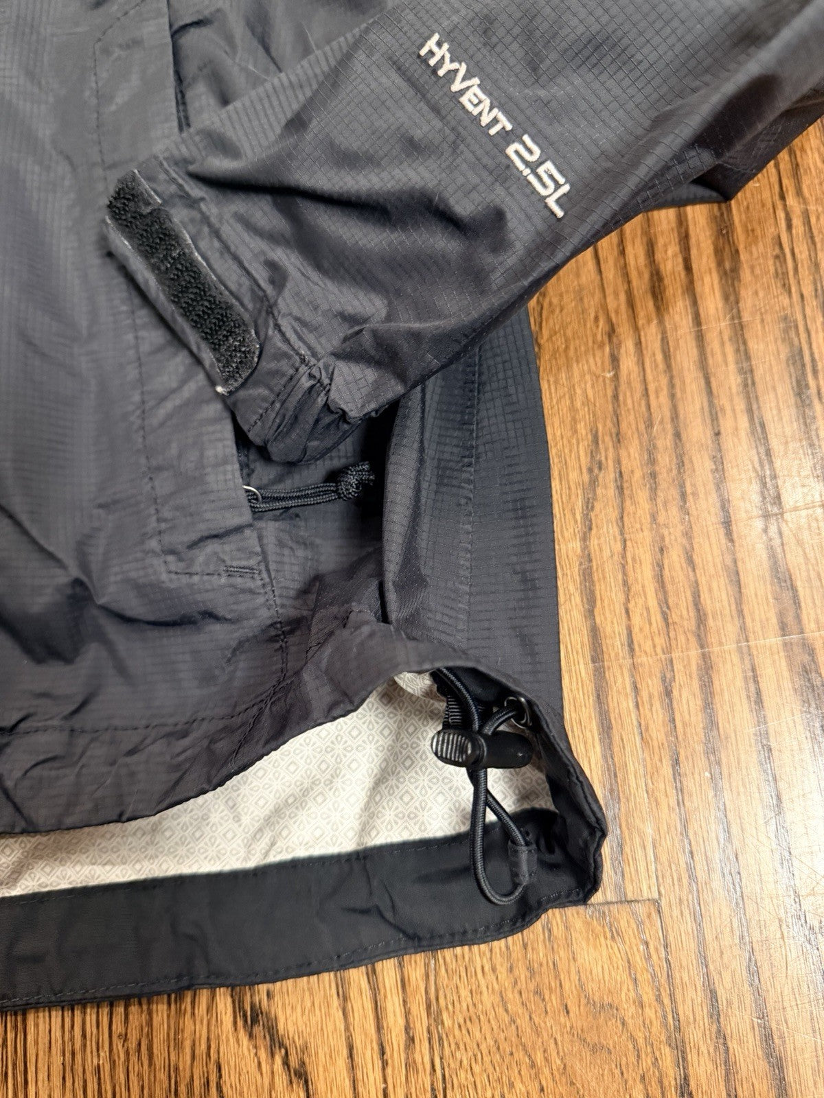 The North Face Womens Hyvent 2.5L Windbreaker Black Size XS