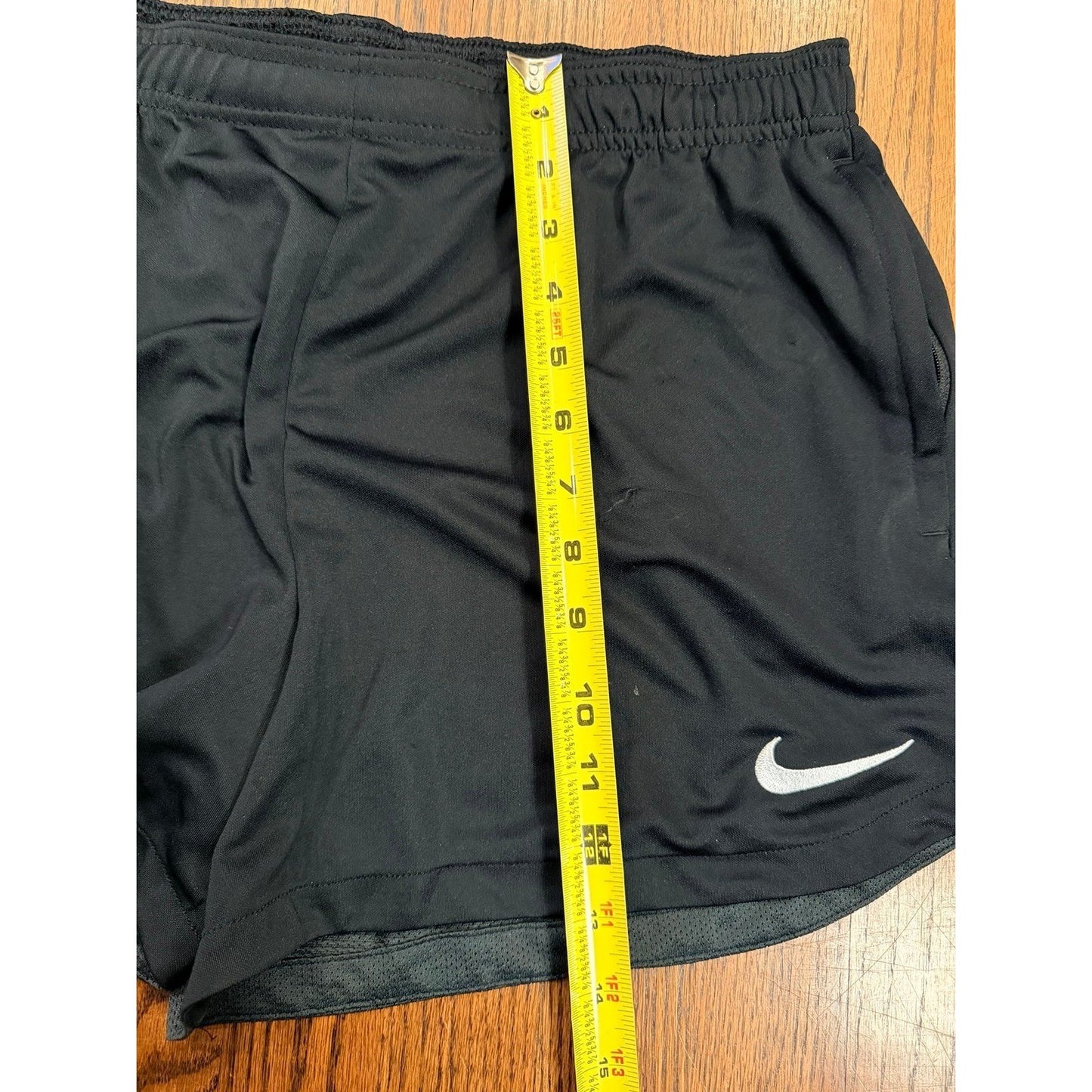 Nike Dri-Fit Running Shorts Black XL | Zip Pocket | 16.5x13 | Grade 3