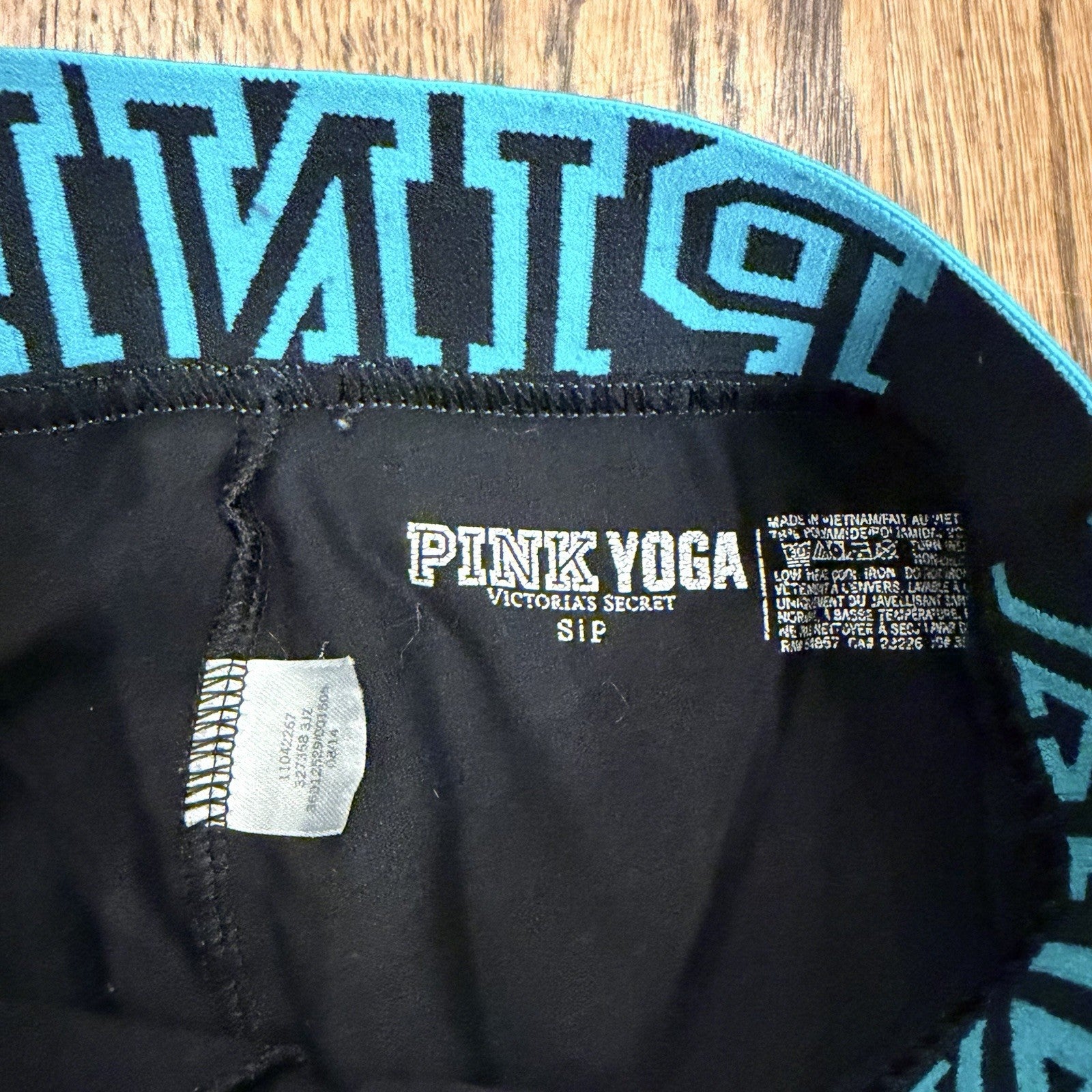 Victoria’s Secret PINK Yoga Pants Women’s S Black Leggings Teal Logo Waistband
