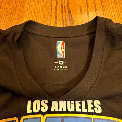 NBA Los Angeles Lakers LeBron James Graphic T-Shirt Large Black NWT