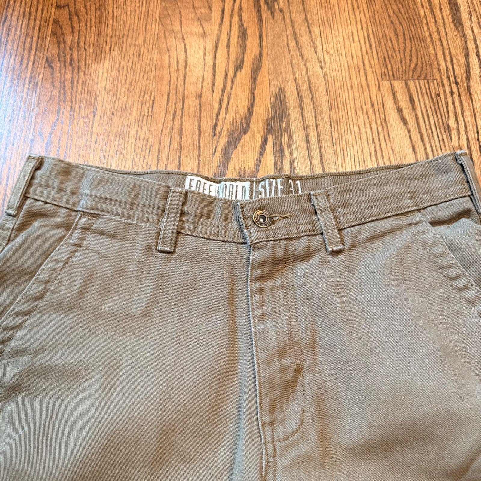 Free World Messenger Shorts Flat Front Twill Skate Size 31 Olive Green