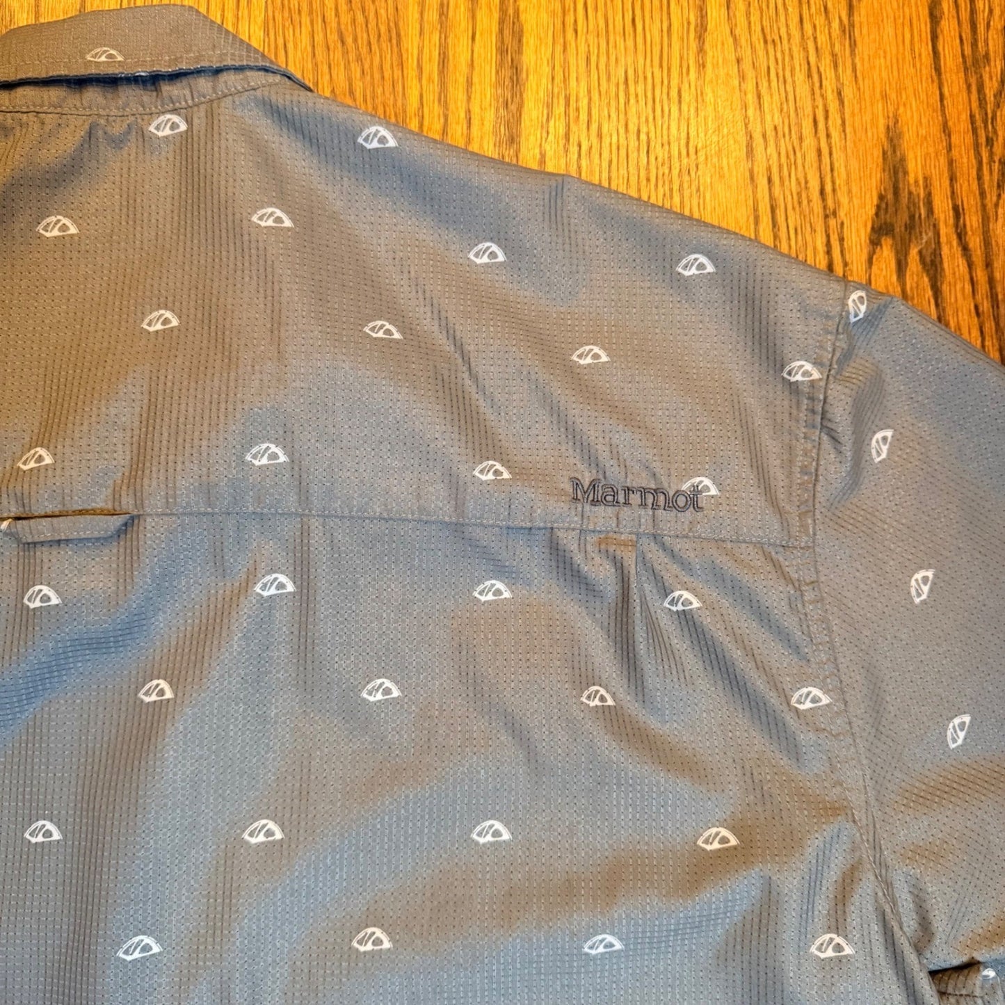 Marmot All Over Tent Print Hiking Shirt Short Sleeve Gray XXL Mens Lightweight