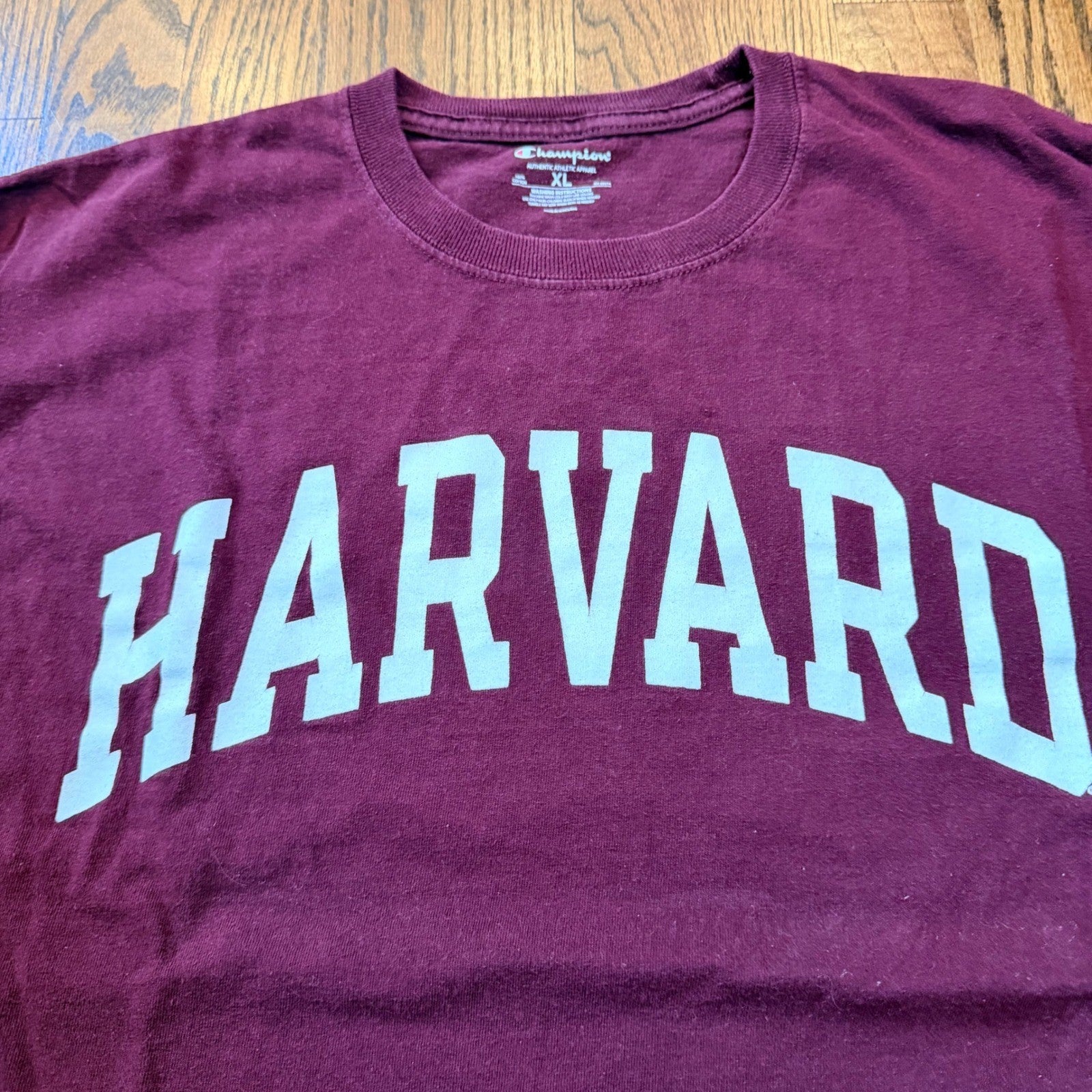 Champion Harvard University T-Shirt Graphic Logo XL Maroon Burgundy College
