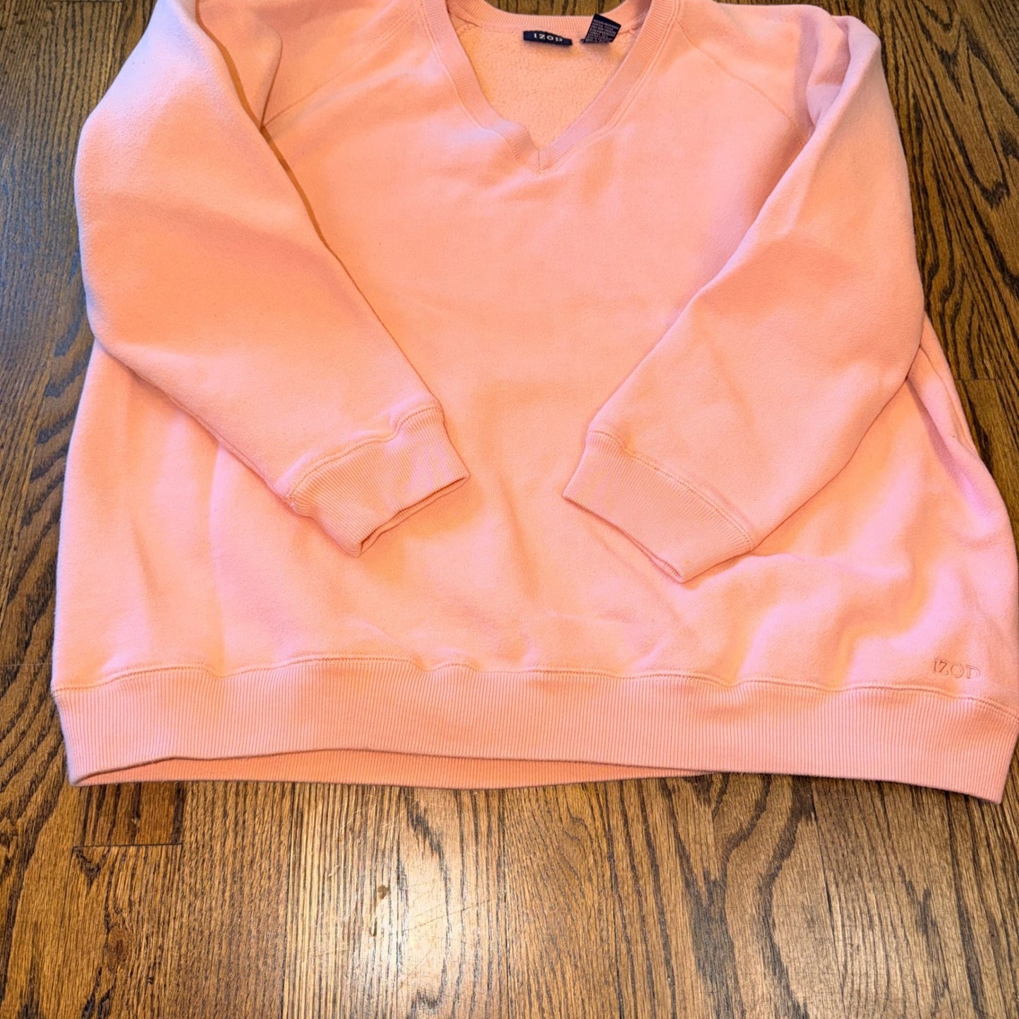 IZOD V-Neck Raglan Sweatshirt Fleece Lined Pullover Large Peach Pink Mid Weight
