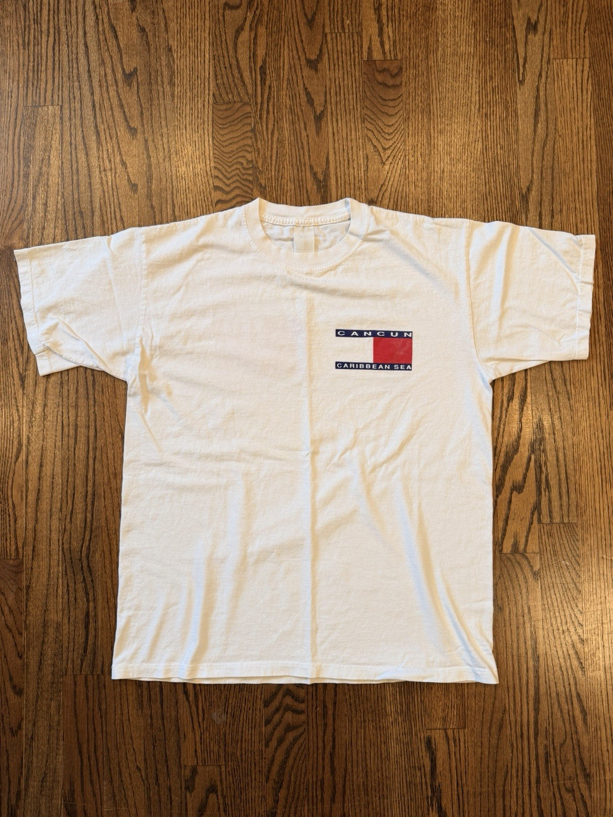 Vtg 90s Cancun Caribbean Sea Tommy Flag White Vacation T-shirt Sz L