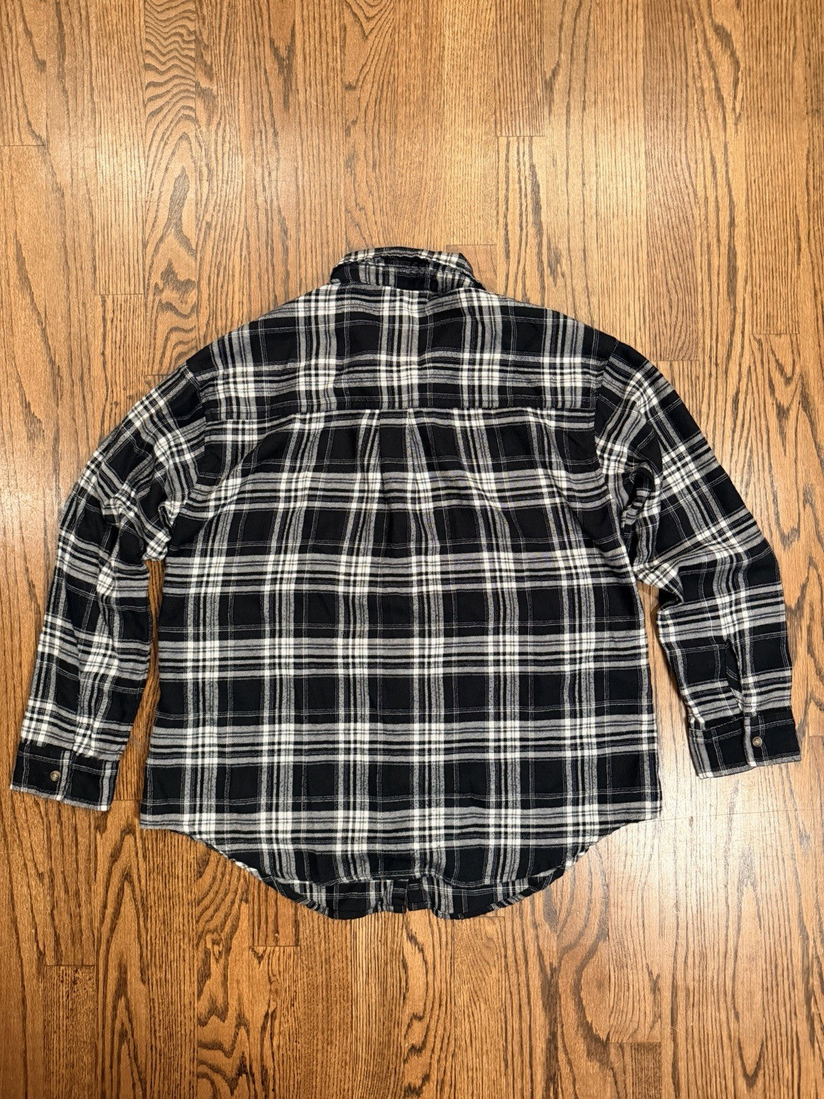 Women’s Hollister Boyfriend Fit White & Black Plaid Button Up Shirt! Sz - S!