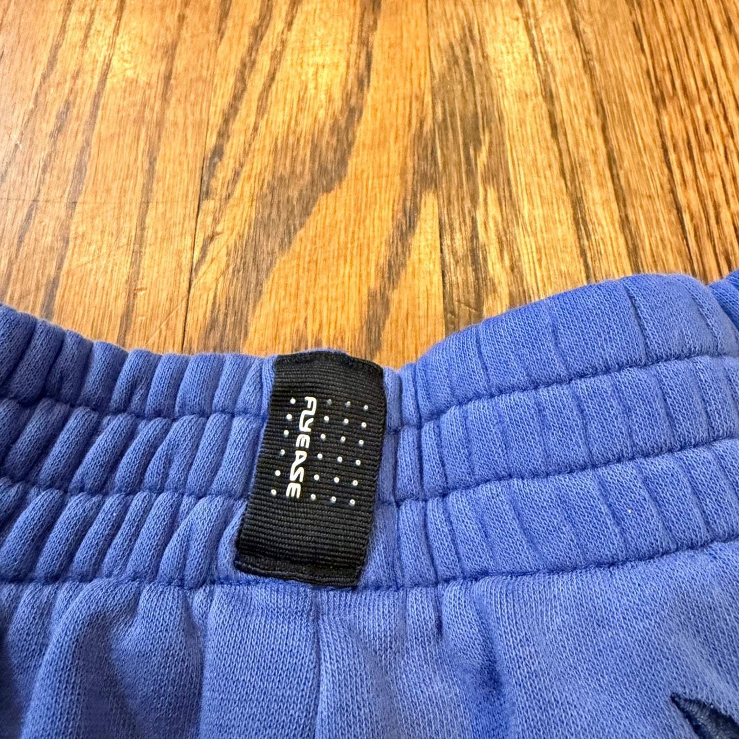 Nike FlyEase Sportswear Fleece Shorts Patch Graphics Blue Kids Size Large