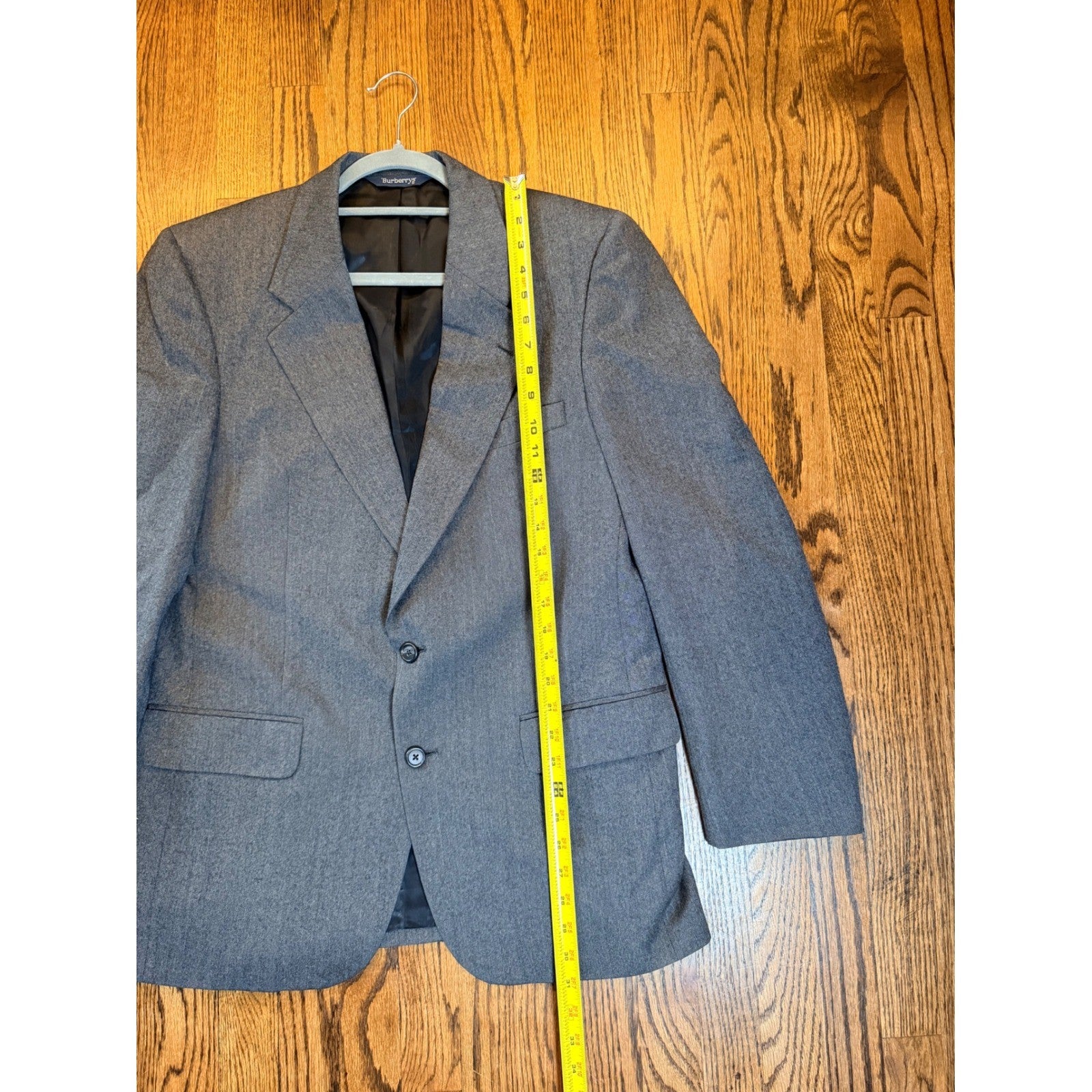 Burberrys Vintage Herringbone Wool Blazer Sport Coat Gray Mens L Preppy
