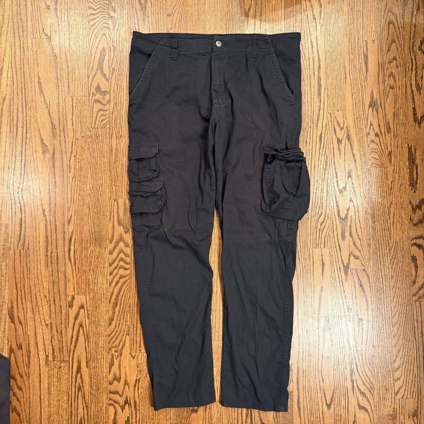 Wrangler Men's Stretch Taper Leg Regular Fit Cargo Pant Blackk 38x32