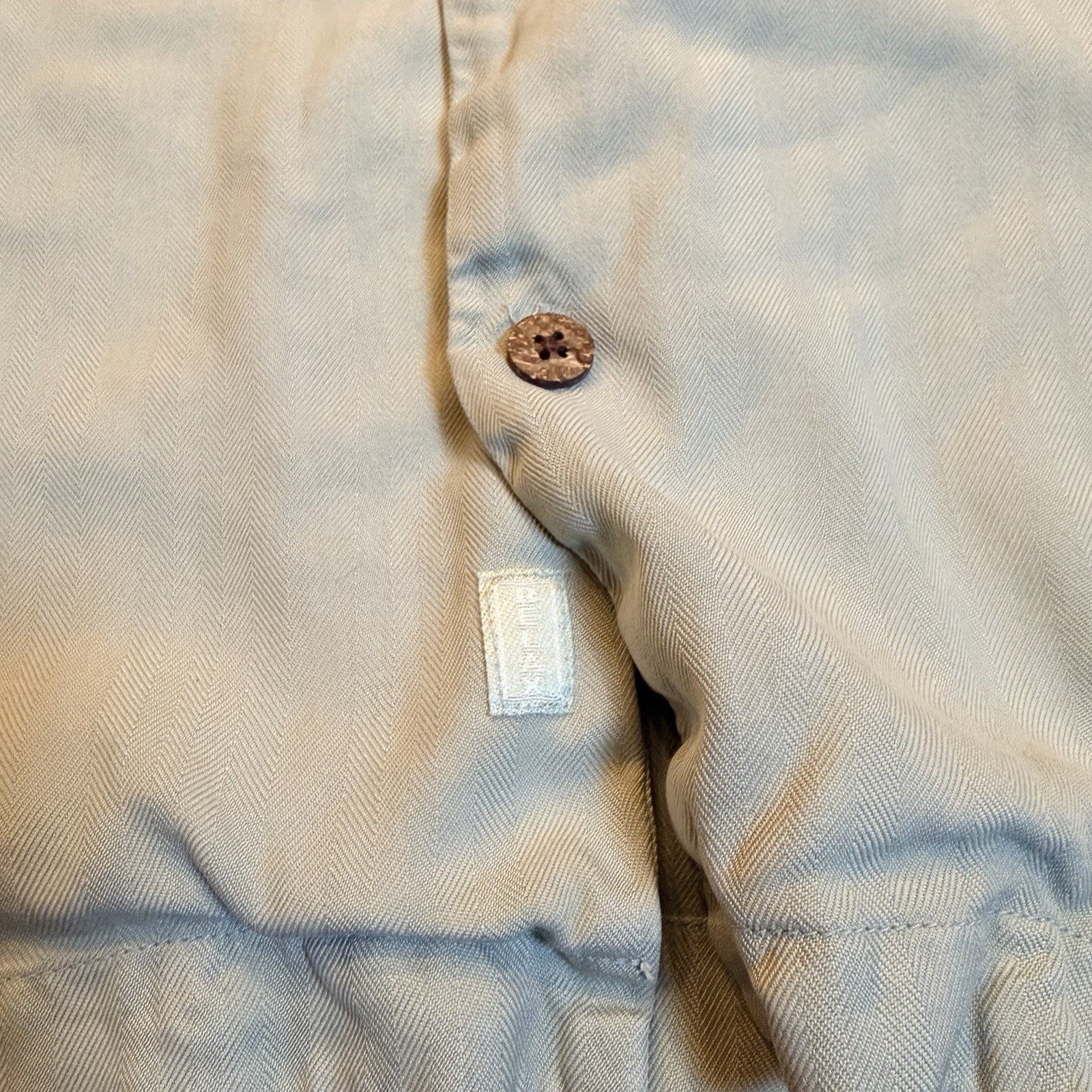 Tommy Bahama Silk Herringbone Shirt M Sage Green Short Sleeve Wood Button Down
