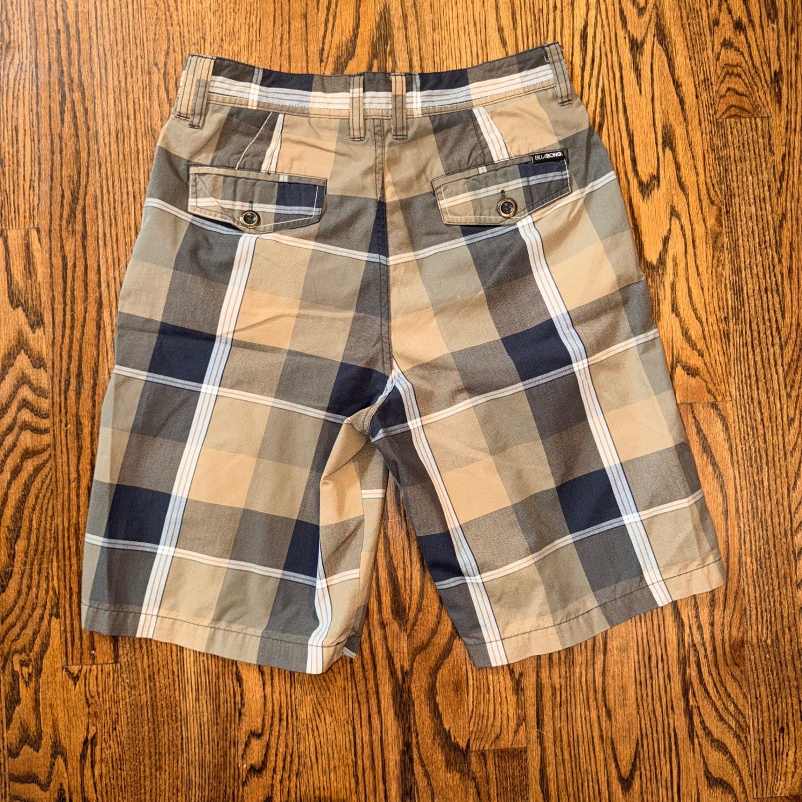Billabong Built to Thrash Plaid Walk Shorts Size 30 Brown Navy Blue