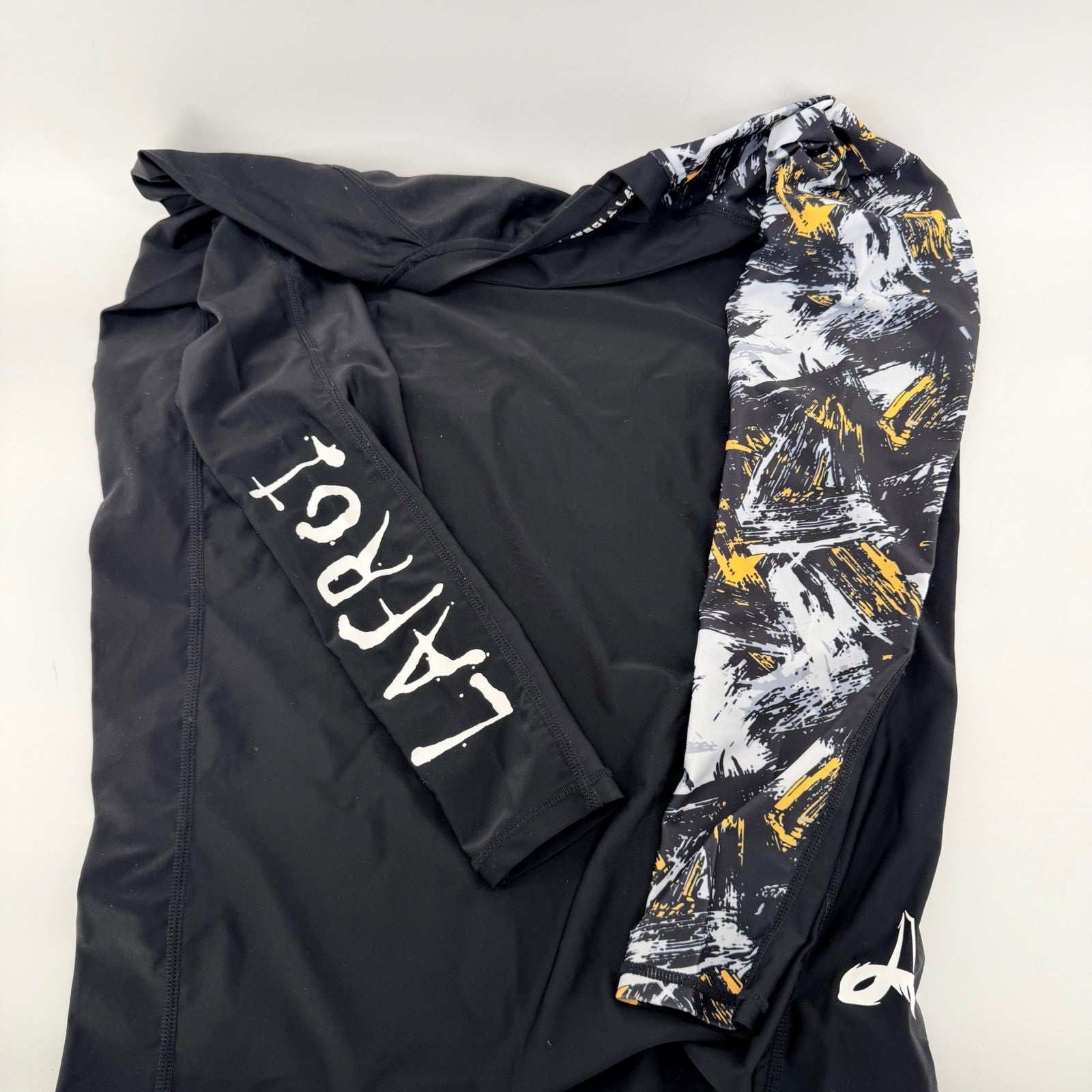 LAFROI Burst Compression Rash Guard 2pc Bundle Mens LG Black Graphic Long Sleeve