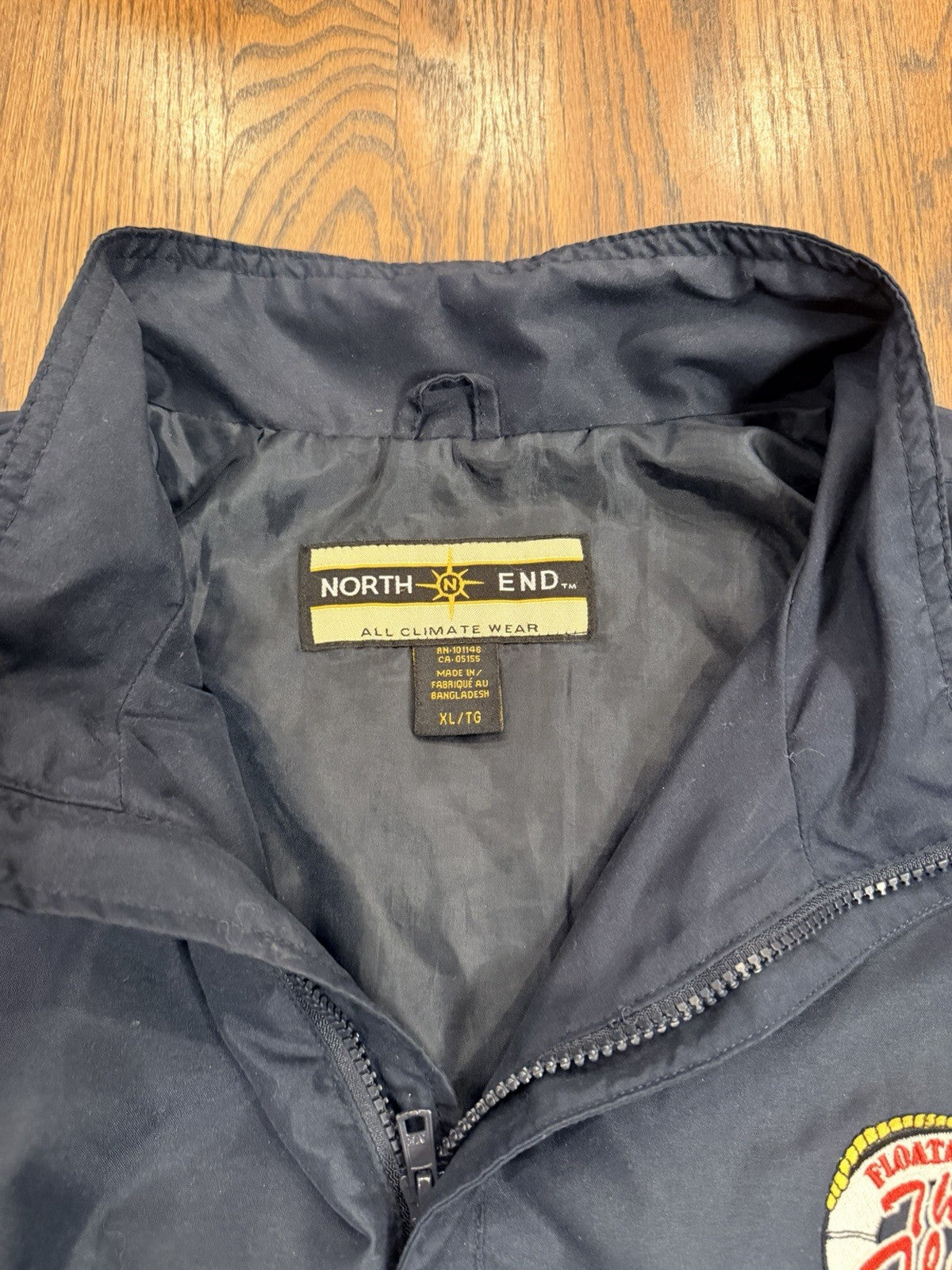 Men’s XL Windbreaker Jacket “The Float” Pub & Grill Purdy WA | North End | Black
