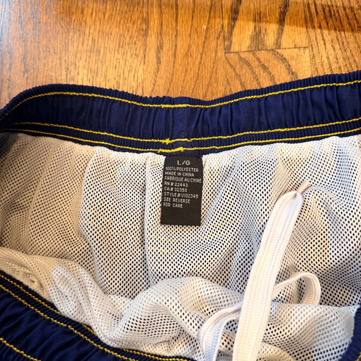 Quiksilver Vintage Style Board Shorts Swim Trunks Floral Stripe Blue Large