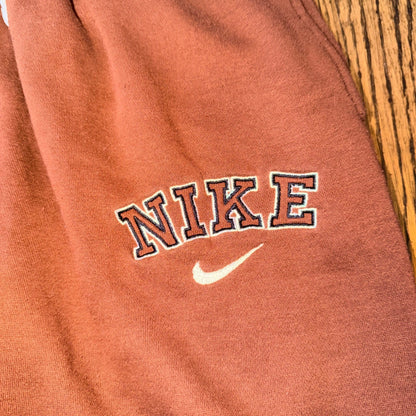 Nike Retro Logo Fleece Joggers Sweatpants Youth XL Brown Rust Collegiate