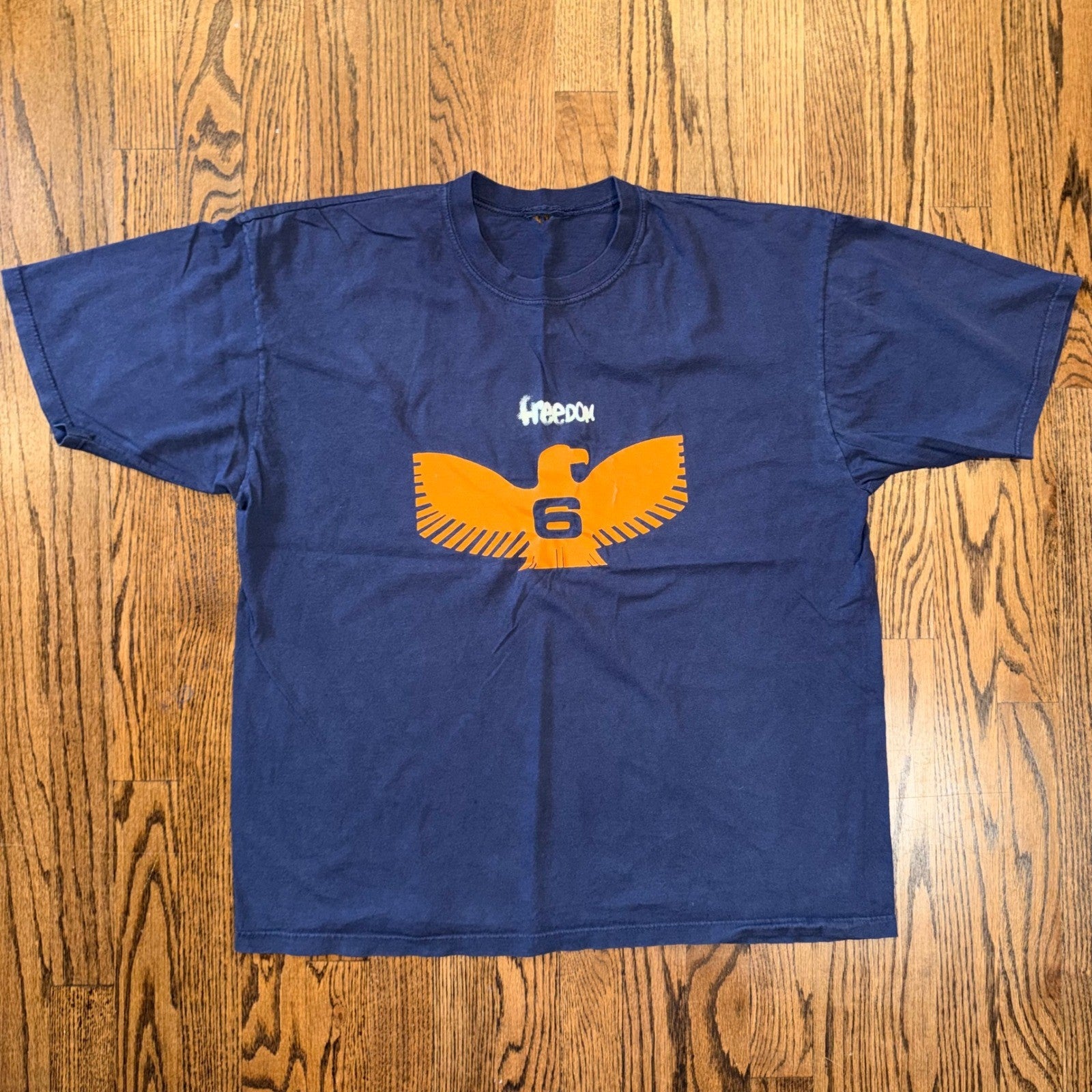 Freedom 6 Eagle Graphic T-Shirt Gray Short Sleeve XL Wild at Heart Unchained