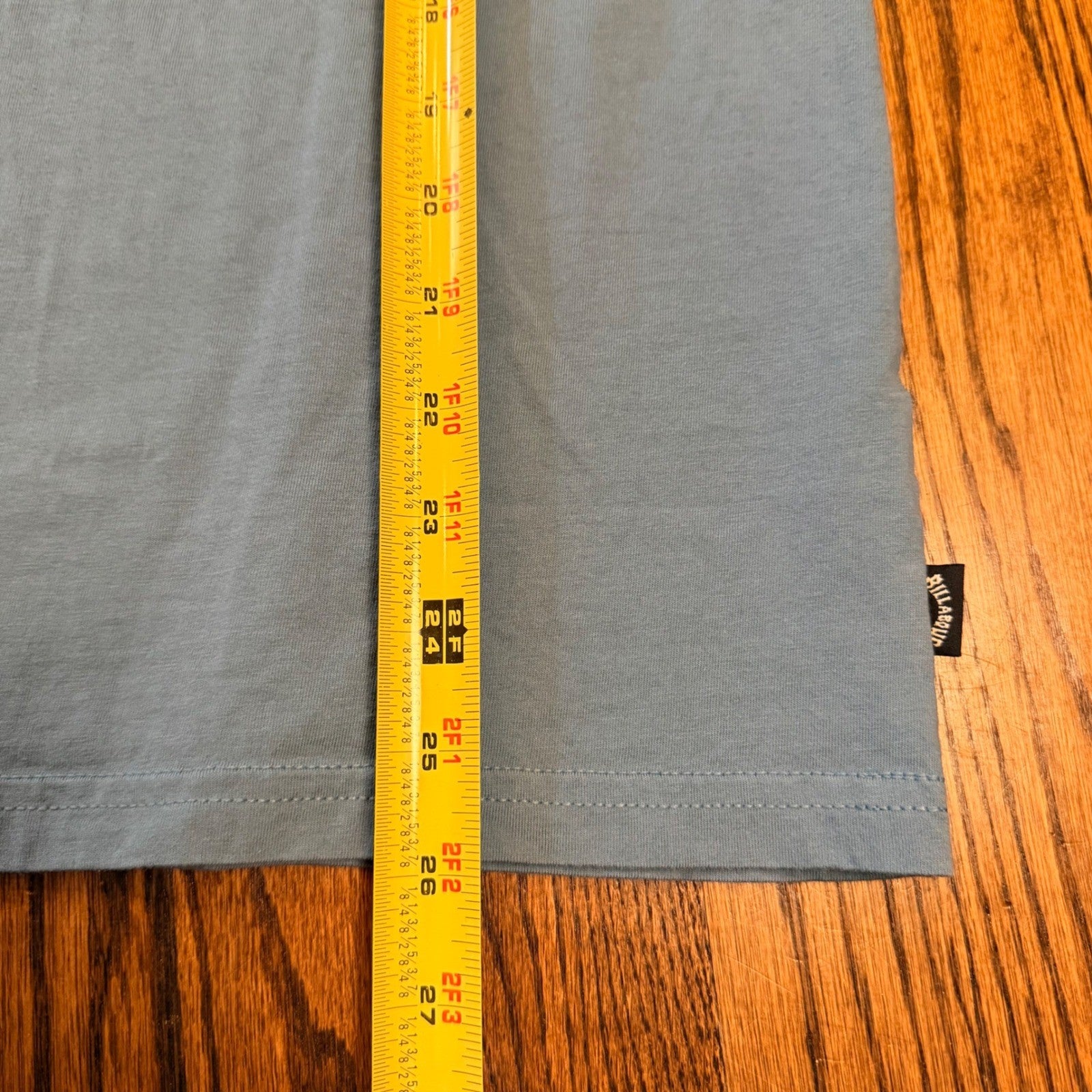 Billabong Premium Pocket T-Shirt Palm Tree Graphic Size Small Blue