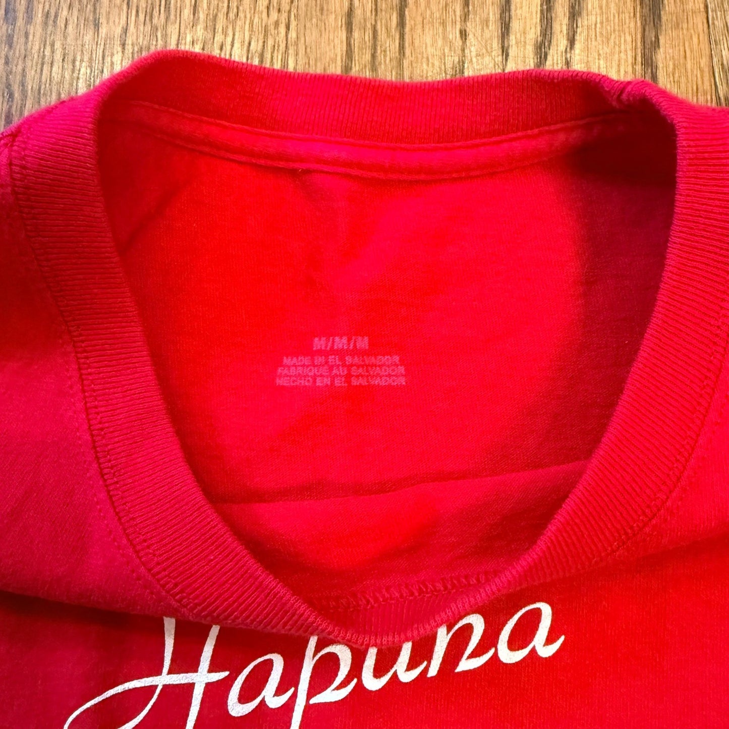 Hapuna Roughwater Swim 2018 Triple Crown Series Graphic T-Shirt Medium Red