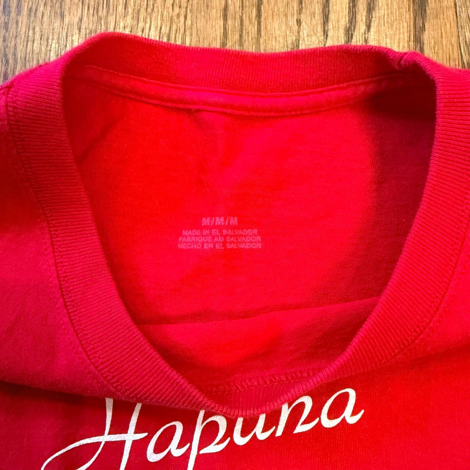 Hapuna Roughwater Swim 2018 Triple Crown Series Graphic T-Shirt Medium Red