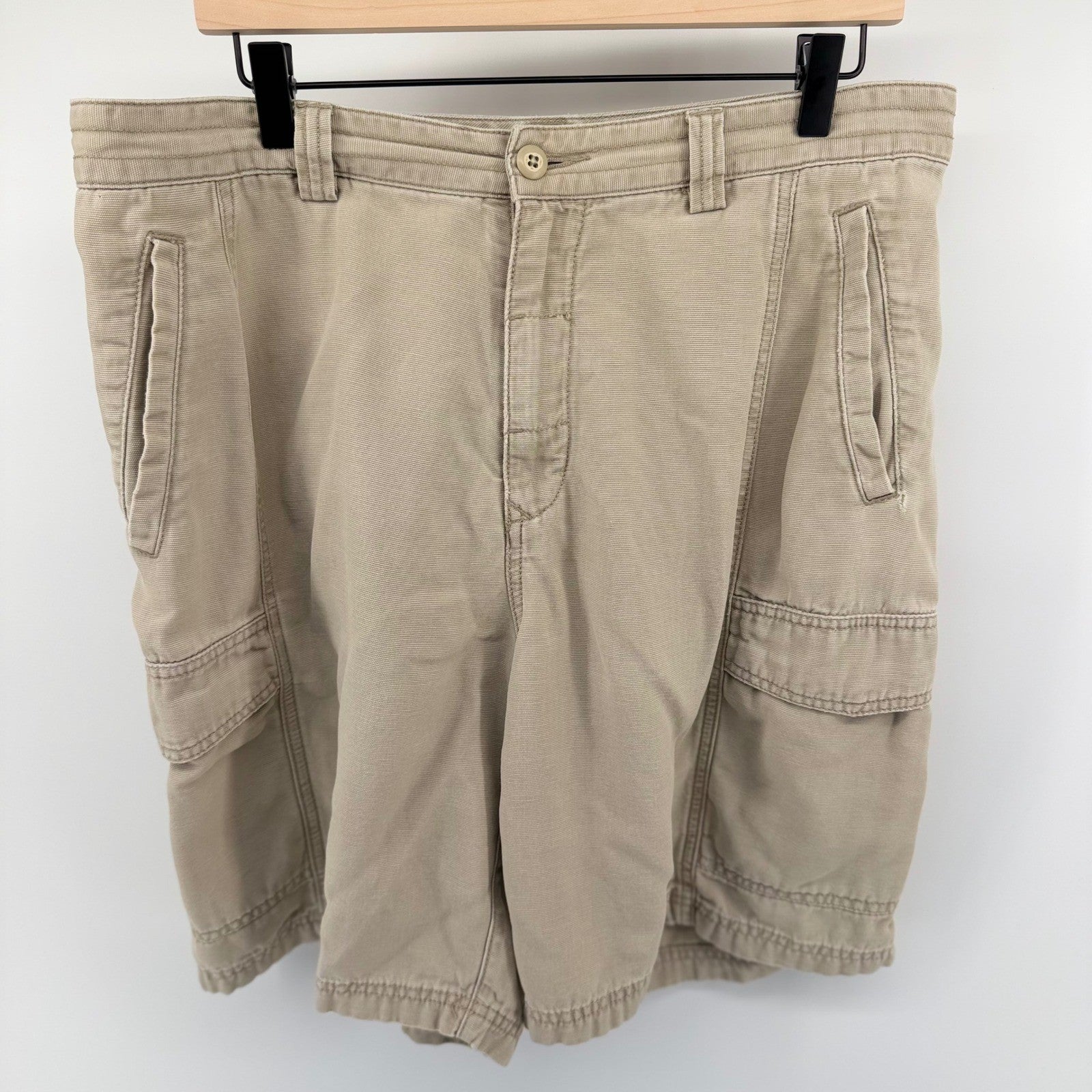 Tommy Bahama Relax Cargo Shorts Khaki Tan Tencel Cotton Utility 36 Mens