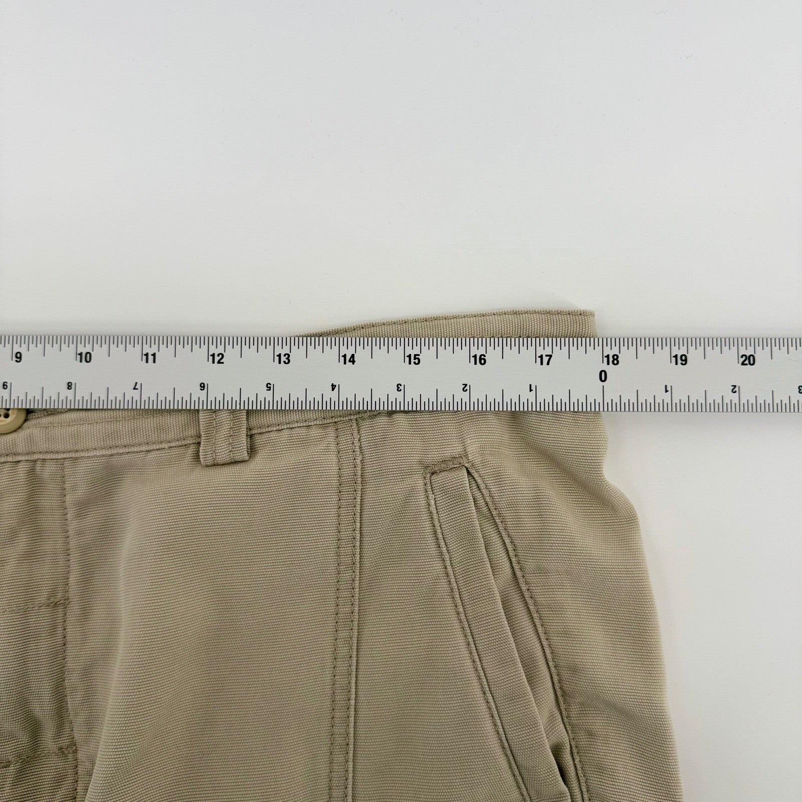 Tommy Bahama Relax Cargo Shorts Tencel Cotton Utility Khaki Tan 35 Mens